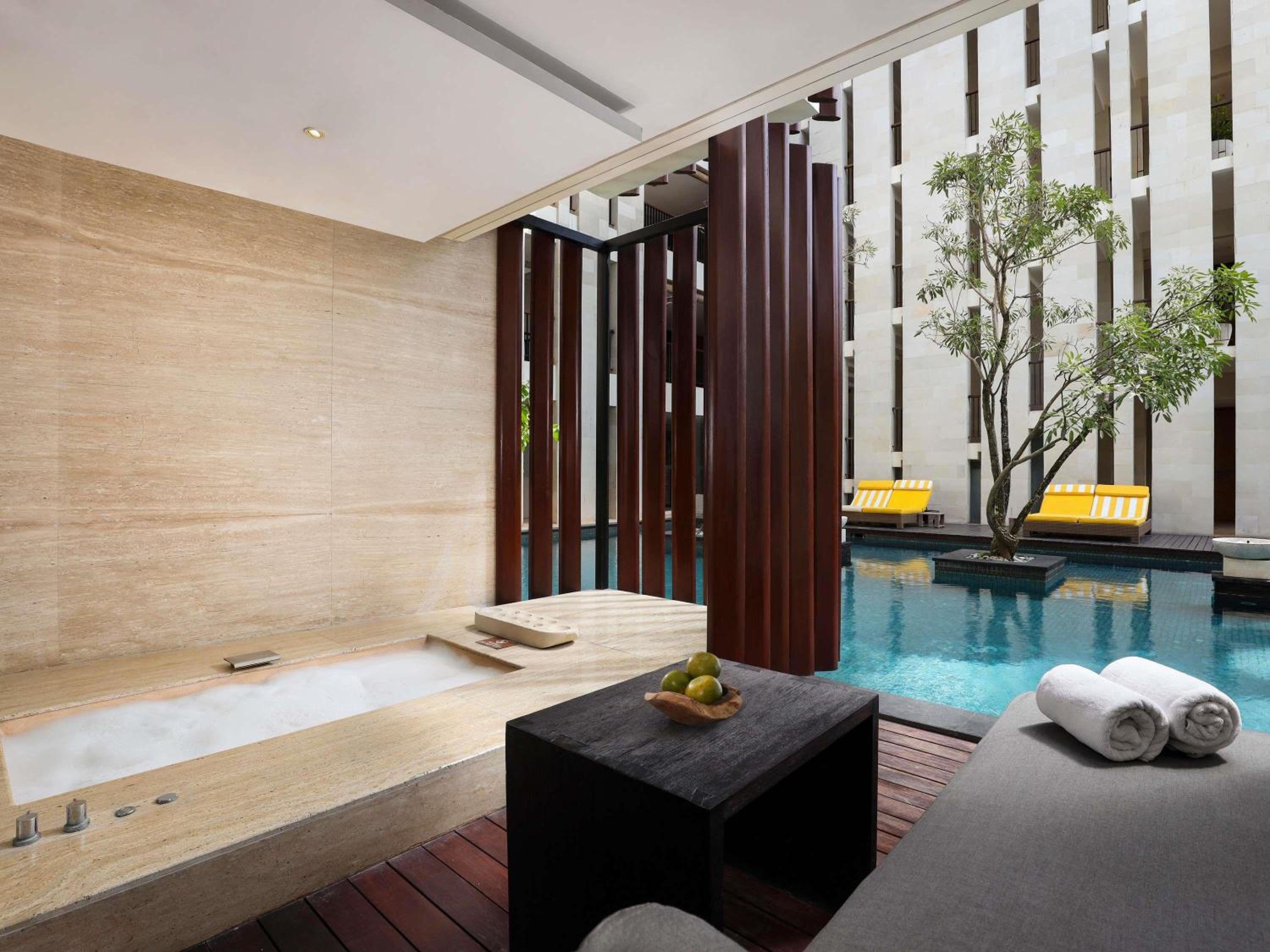 Seminyak Ocean King Suite with Balcony