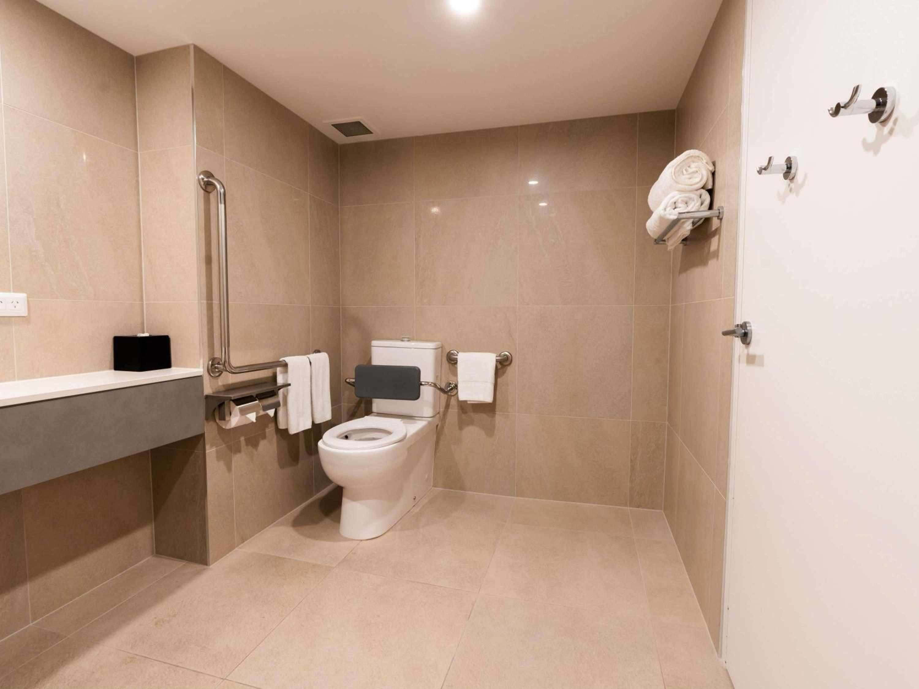 Deluxe King Room - Accessible