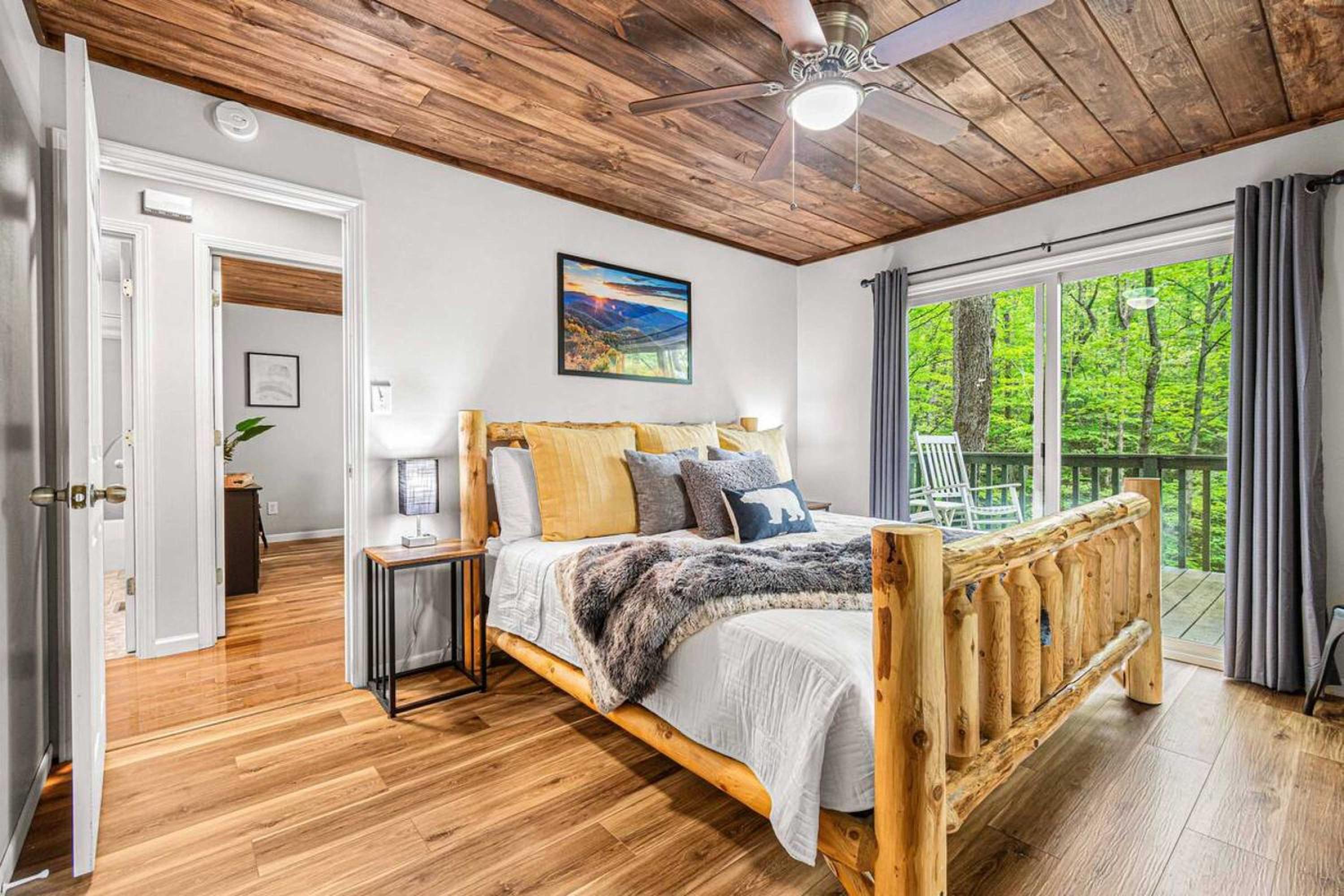 Two-Bedroom House photo 2