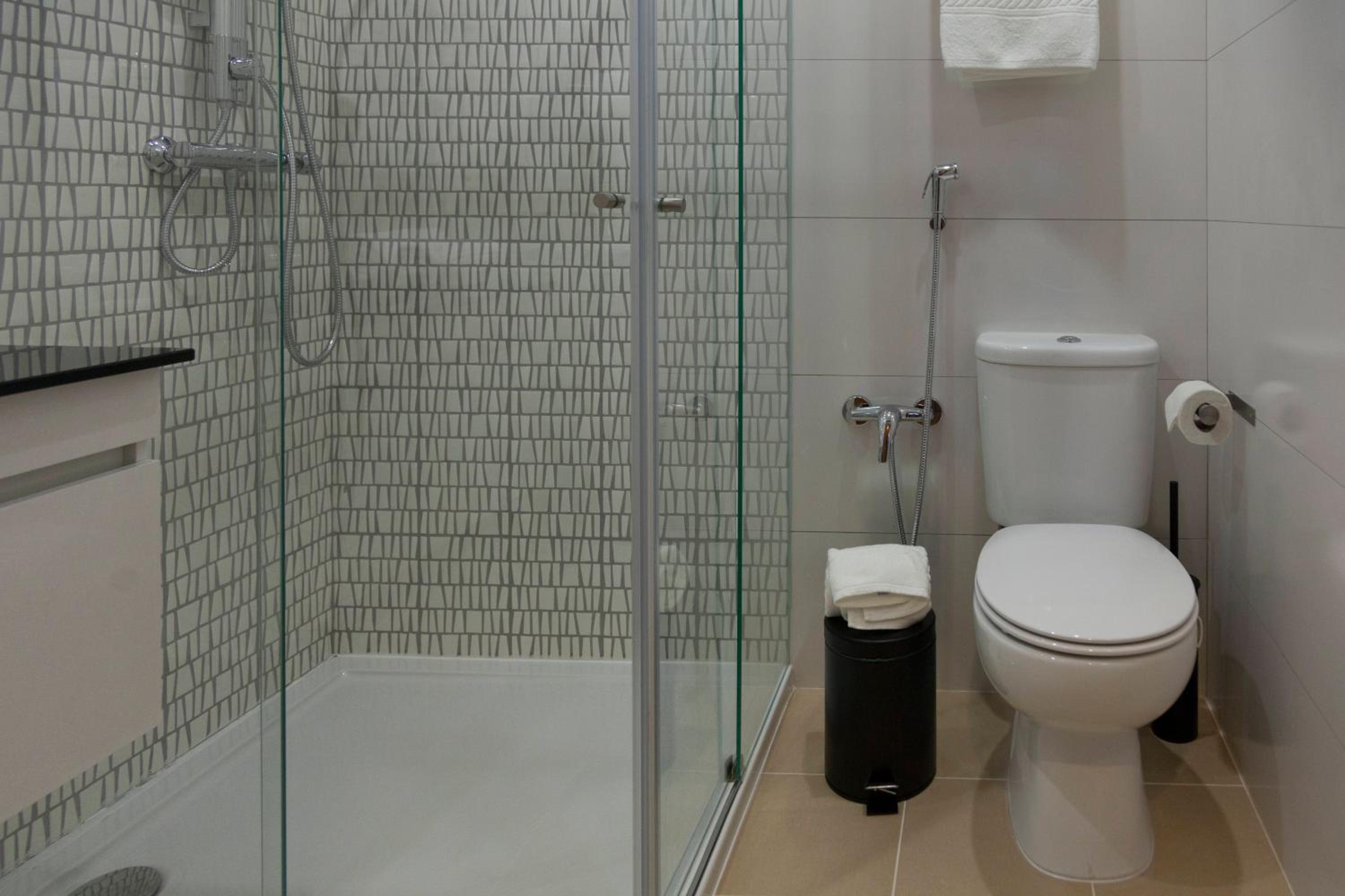 Double or Twin Room photo 3