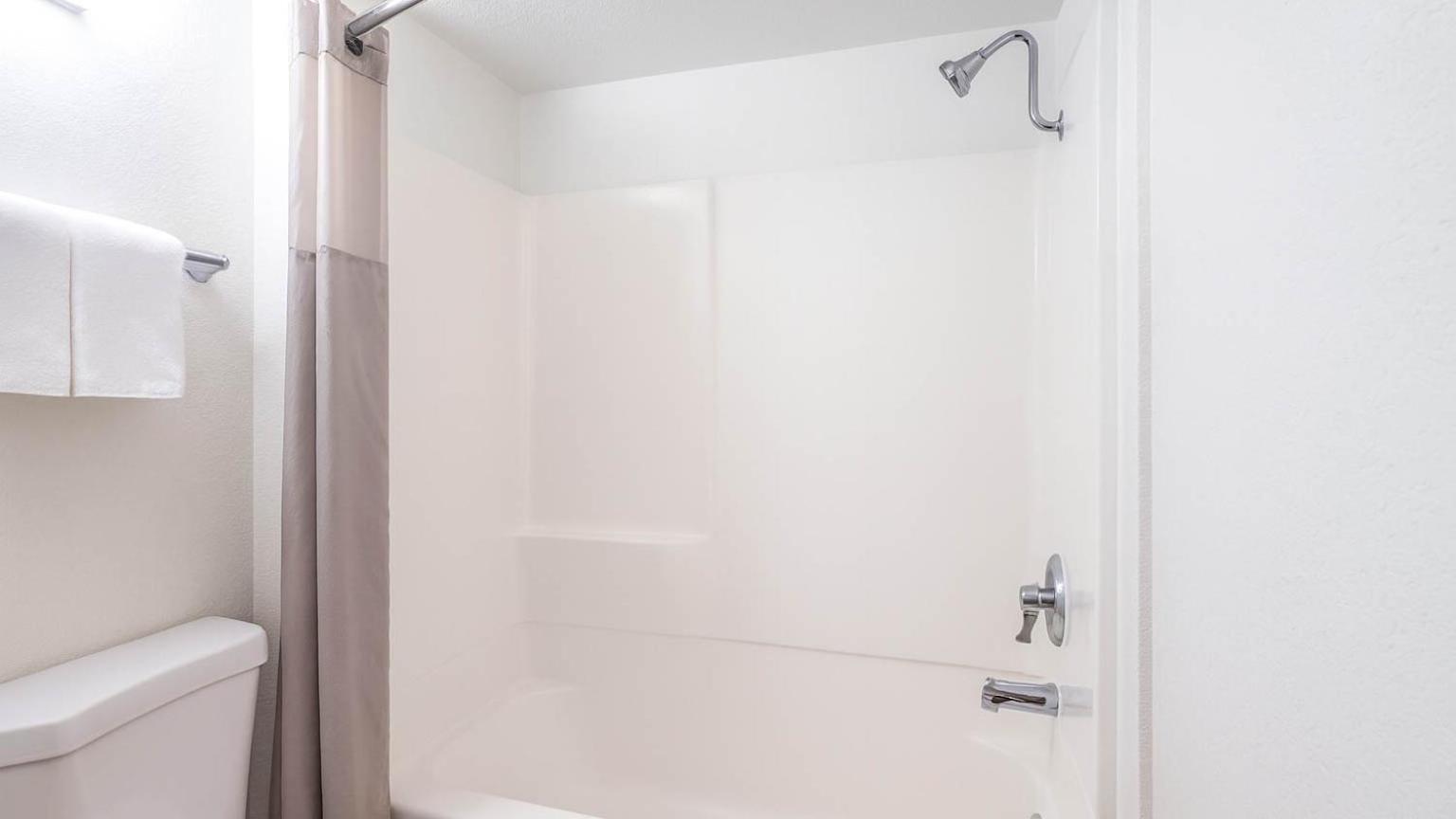 Premium Quadruple Room