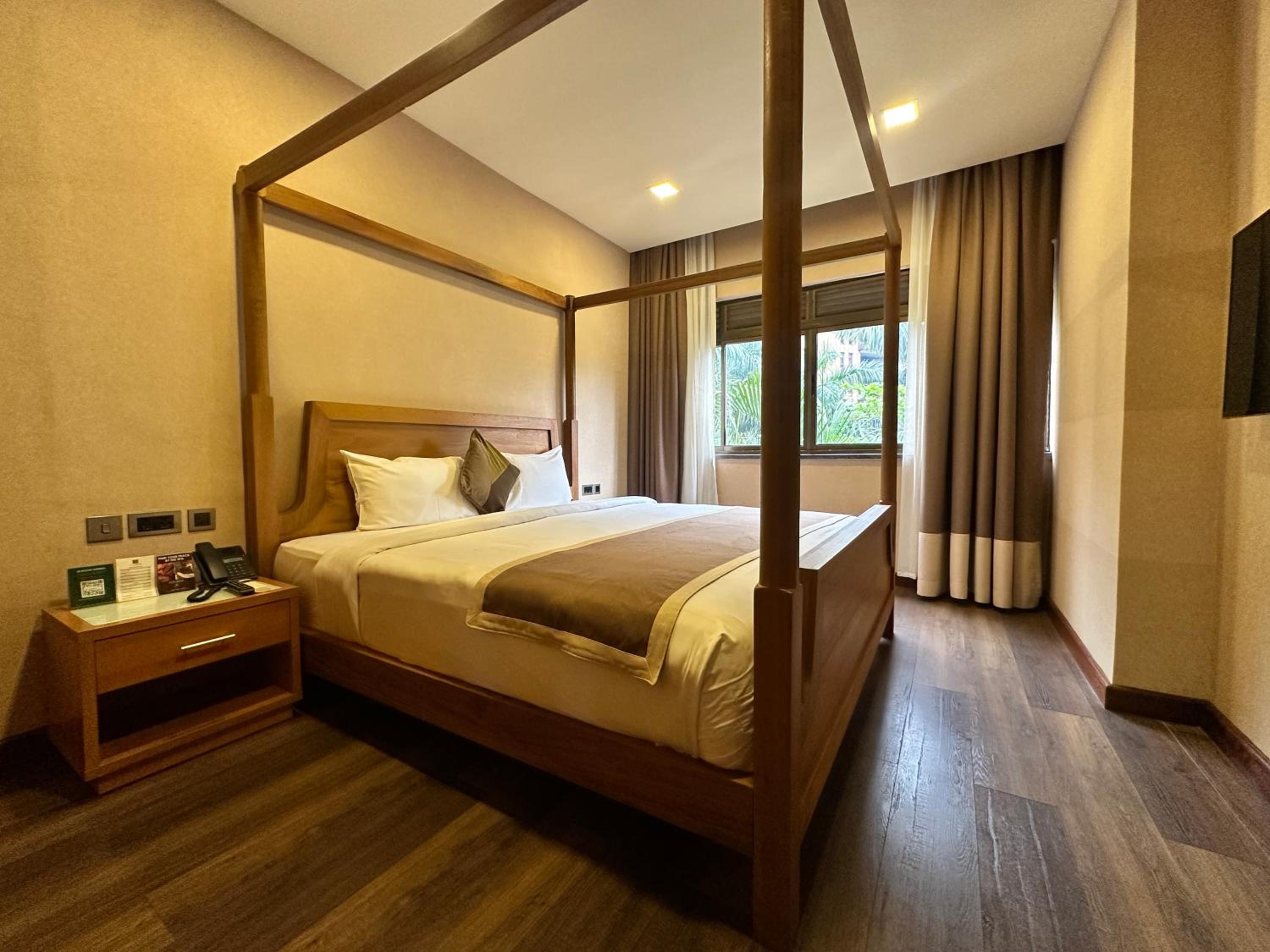 Two-Bedroom Deluxe Apartment - Photo 1