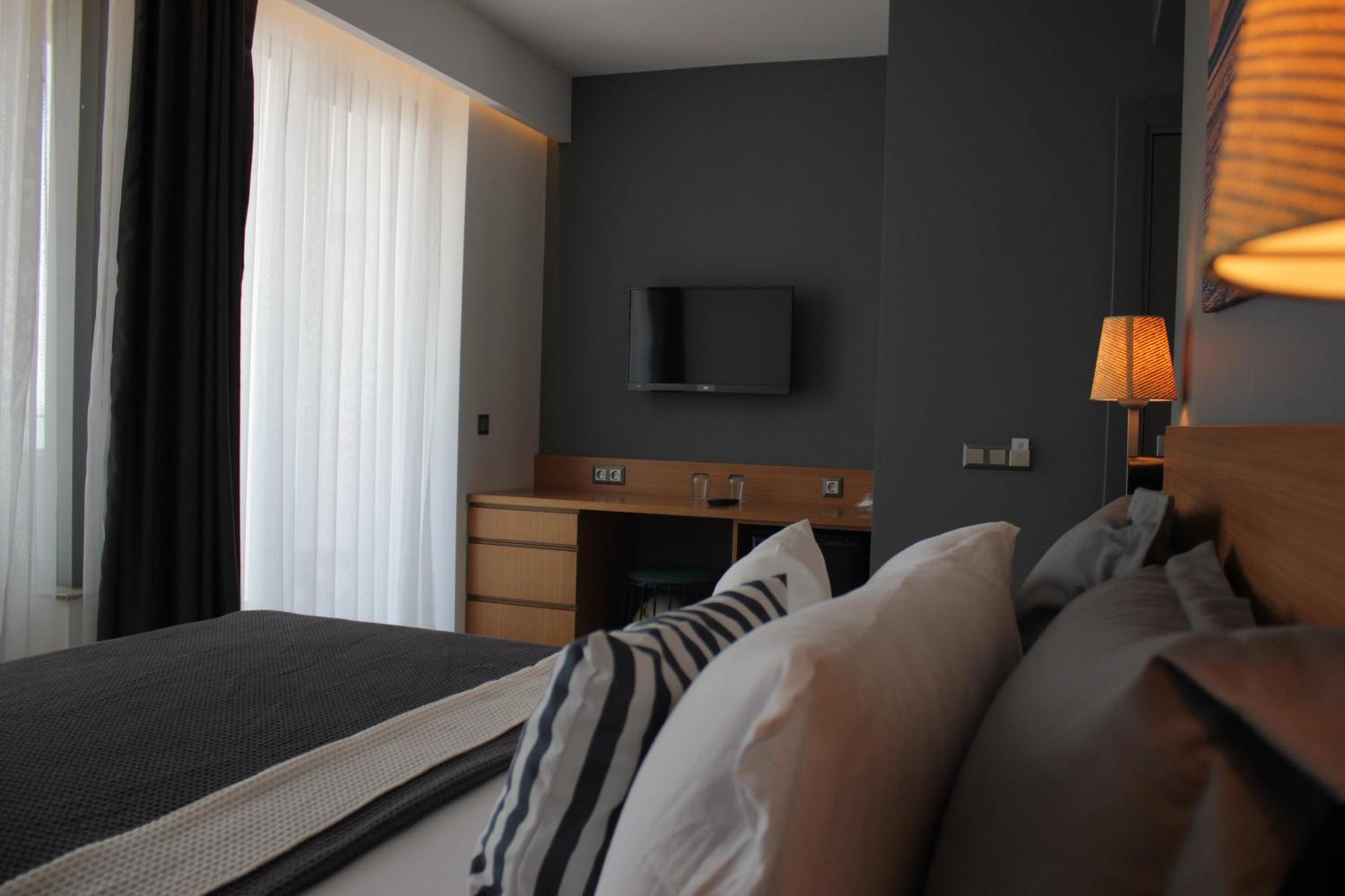 Standard Double Room photo 3