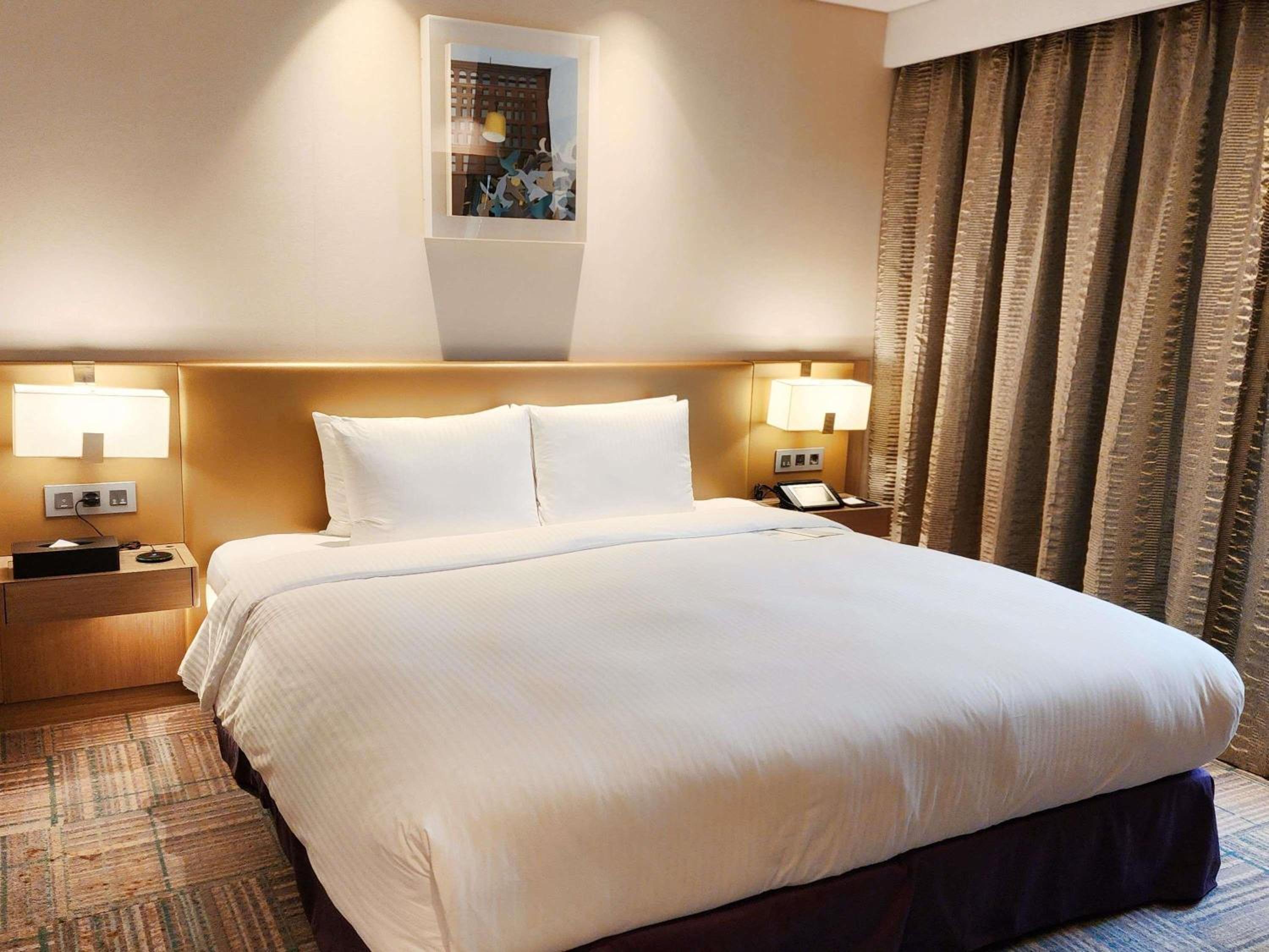 Premier Queen Room photo 3