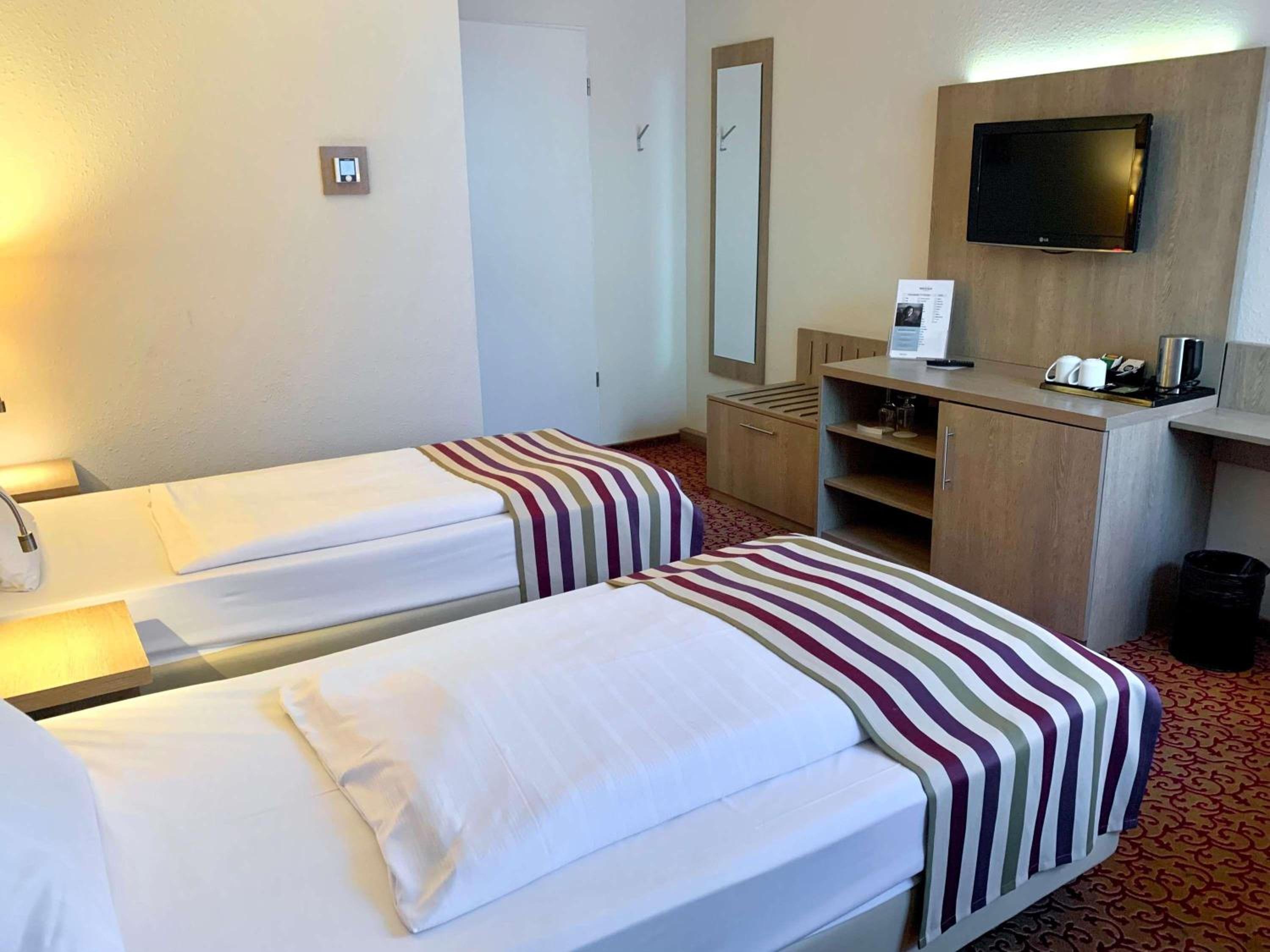 Comfort Twin Room - Photo 7
