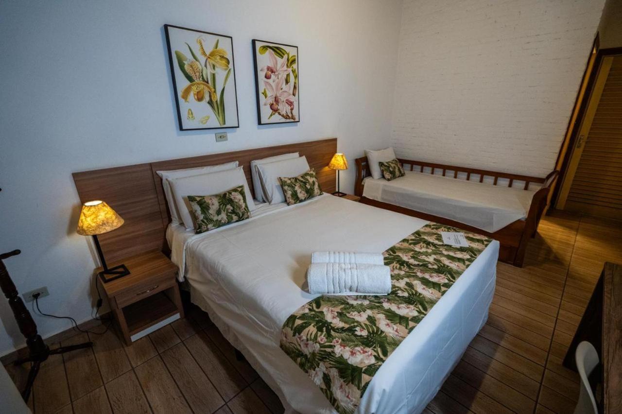 Quadruple Room with Mountain View photo 2