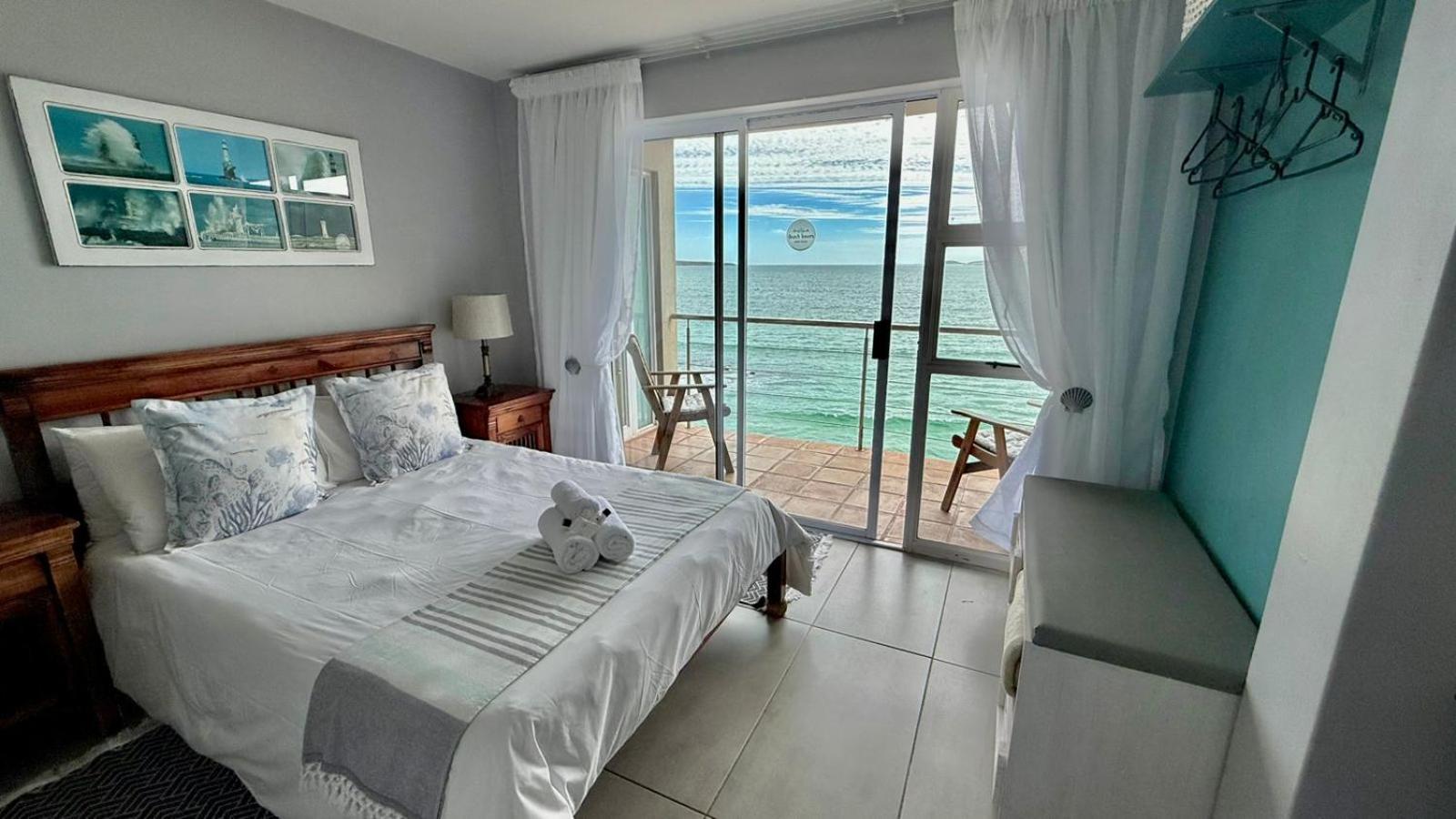 Basic Double Room with Sea View photo 1