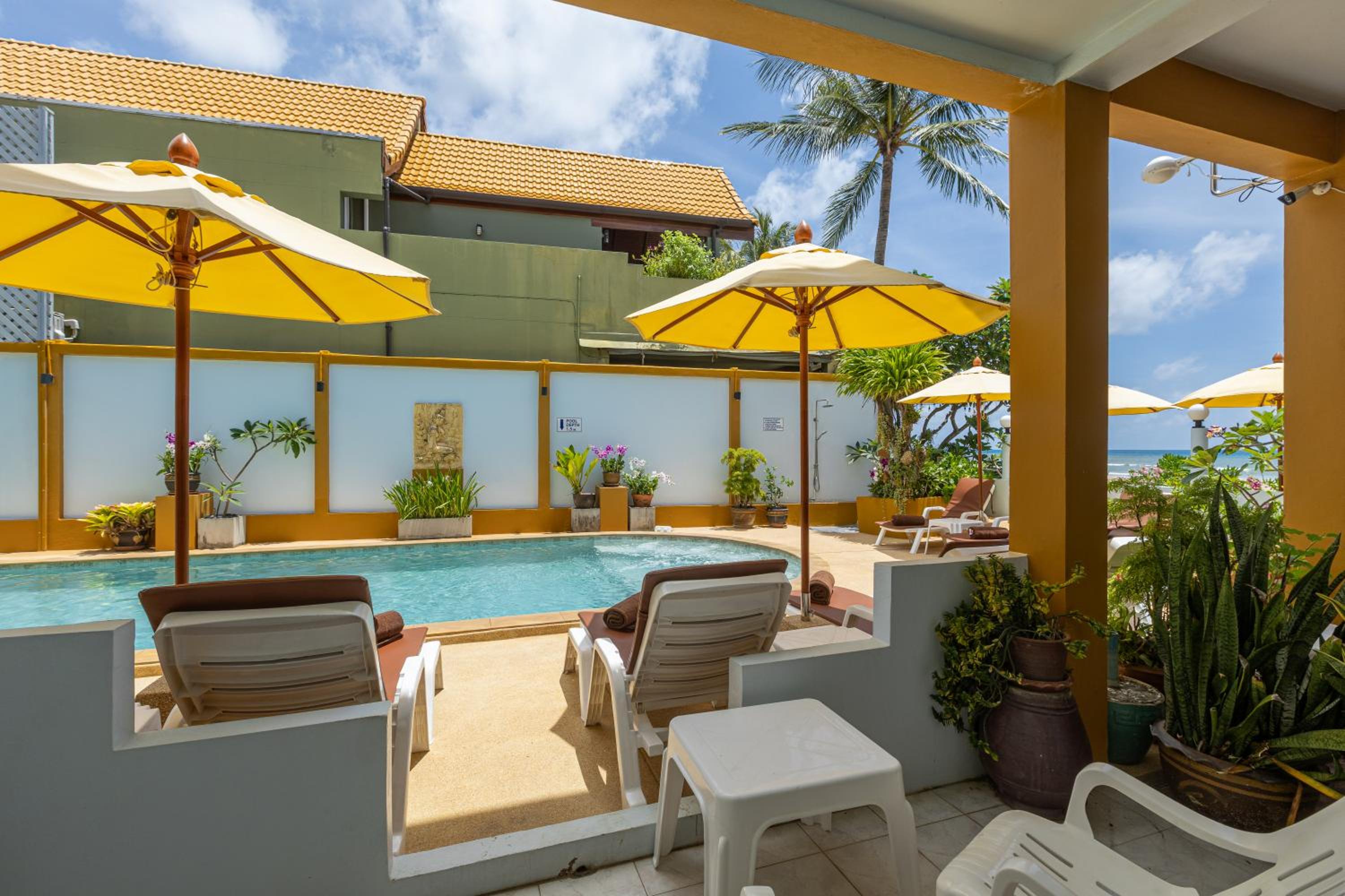 Superior Studio with Pool Access  photo 1