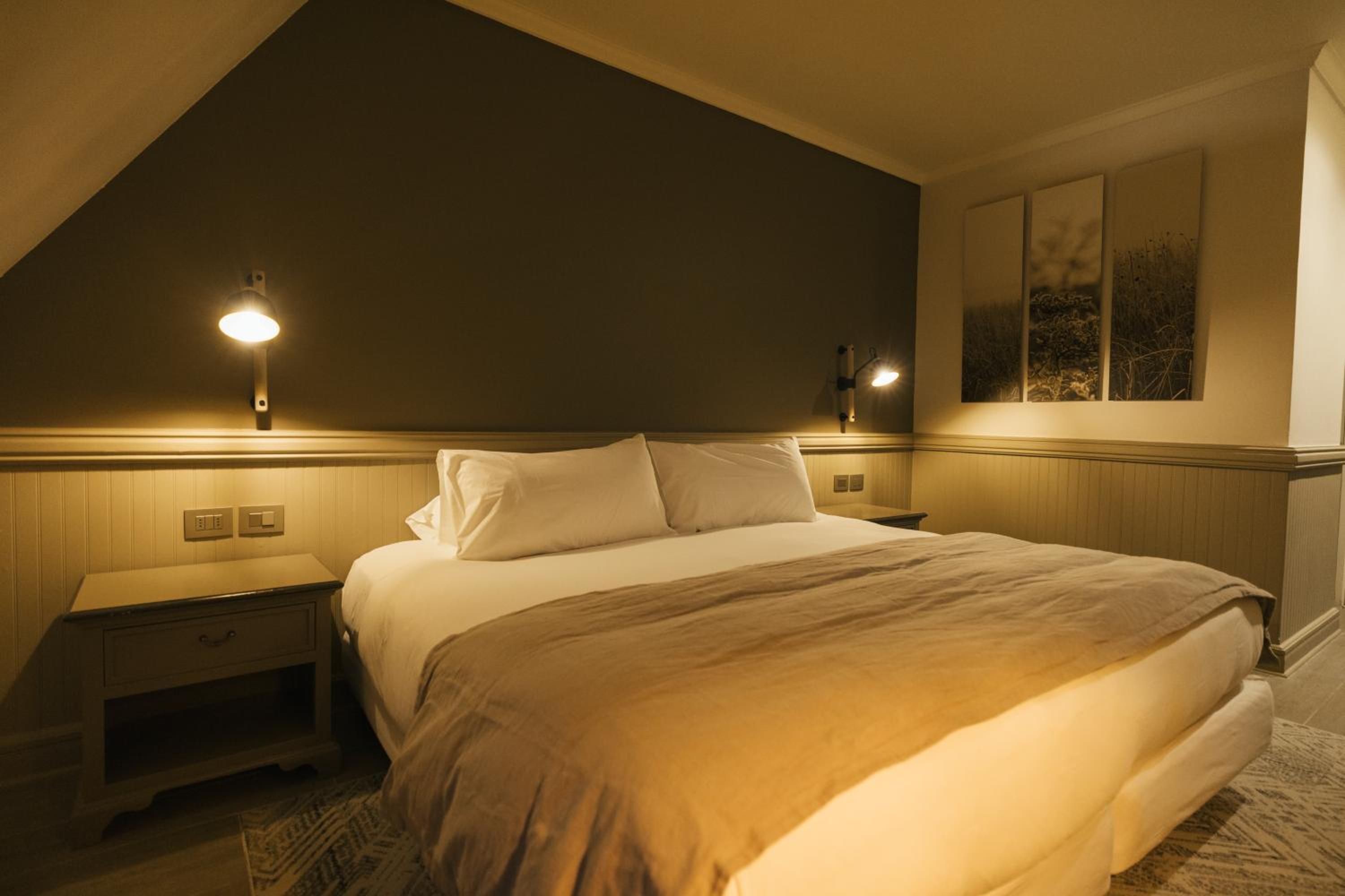 Standard Double Room - Photo 3