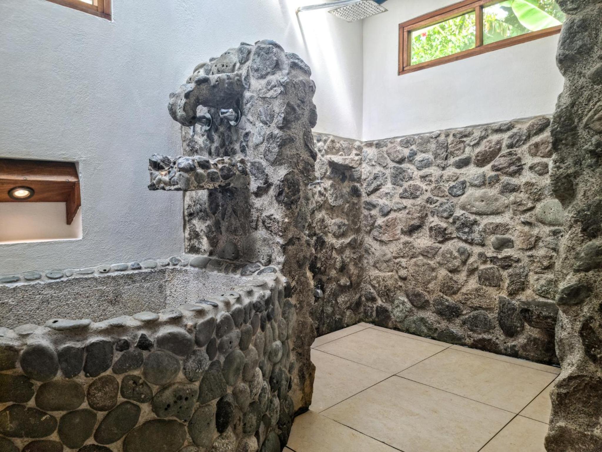 Deluxe Bungalow with Sea View photo 2