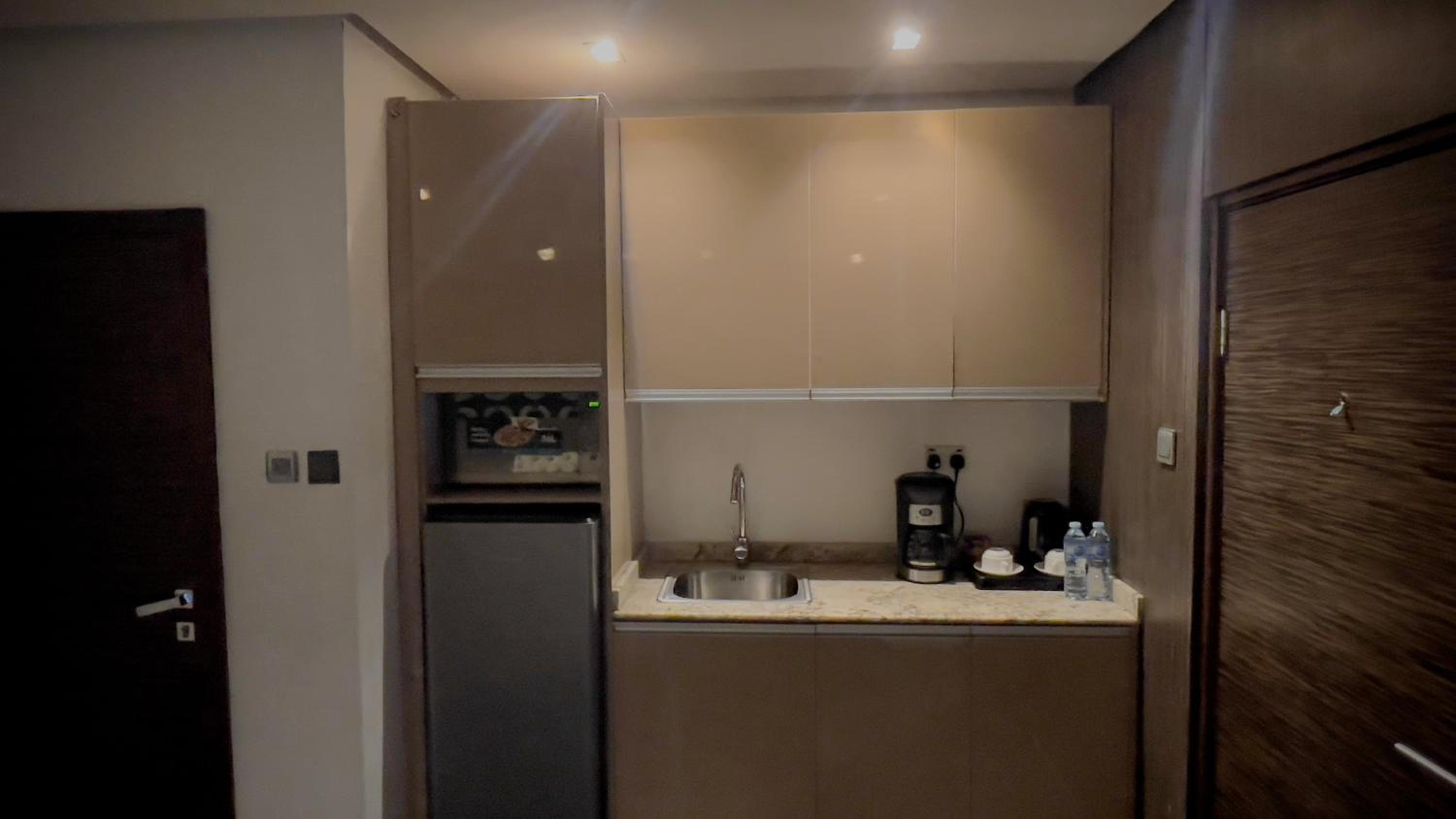 Apartment - Ground Floor photo 2