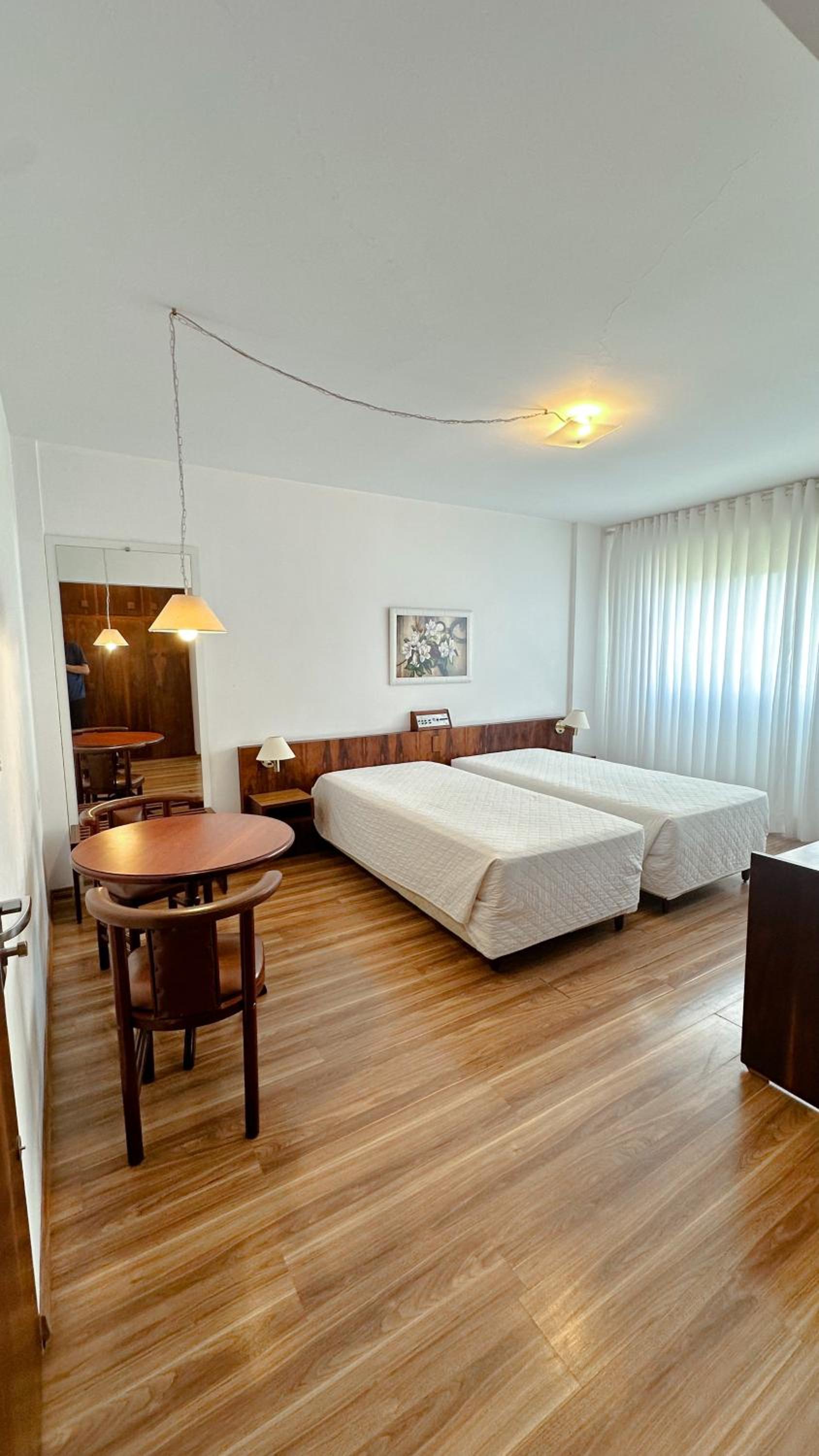 Deluxe Twin Room photo 3