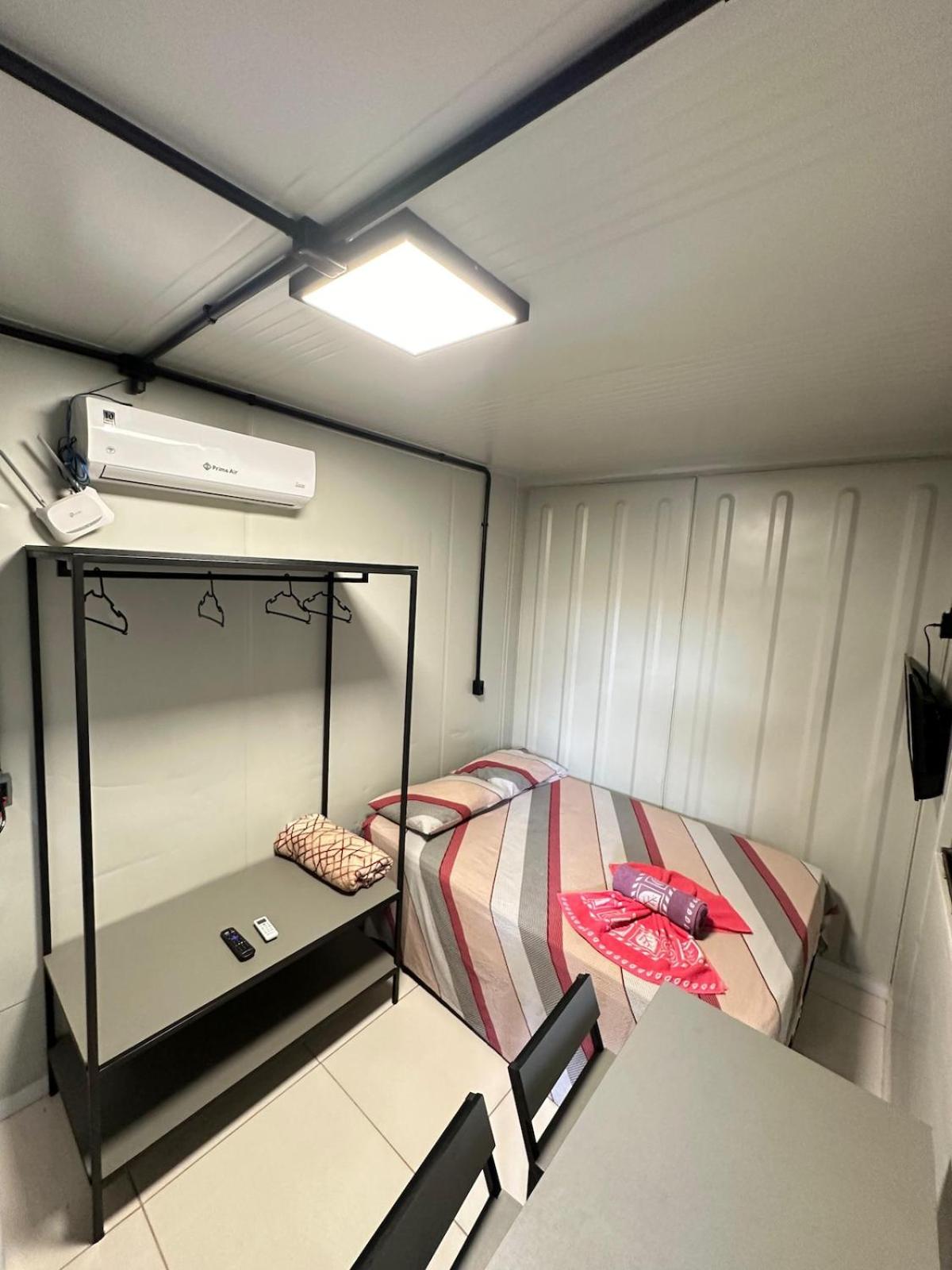 Suite 1 photo 2