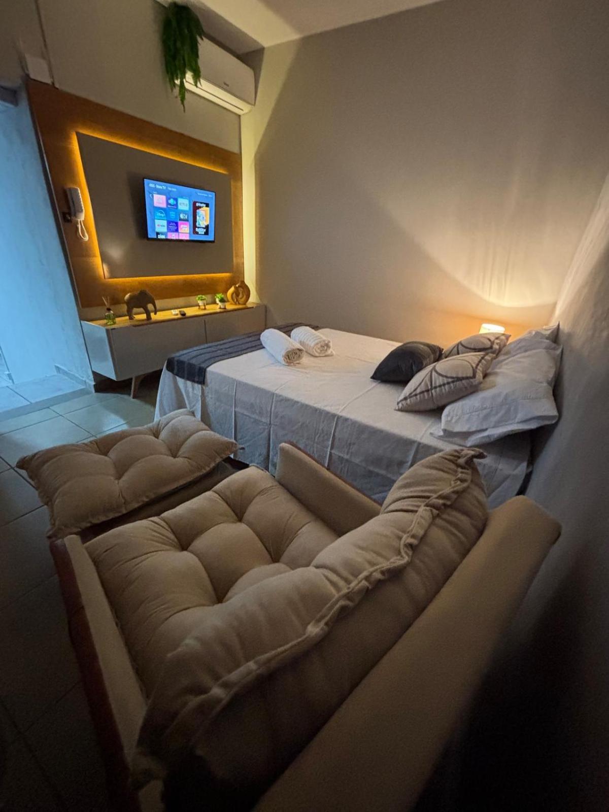 Suite 1 photo 1