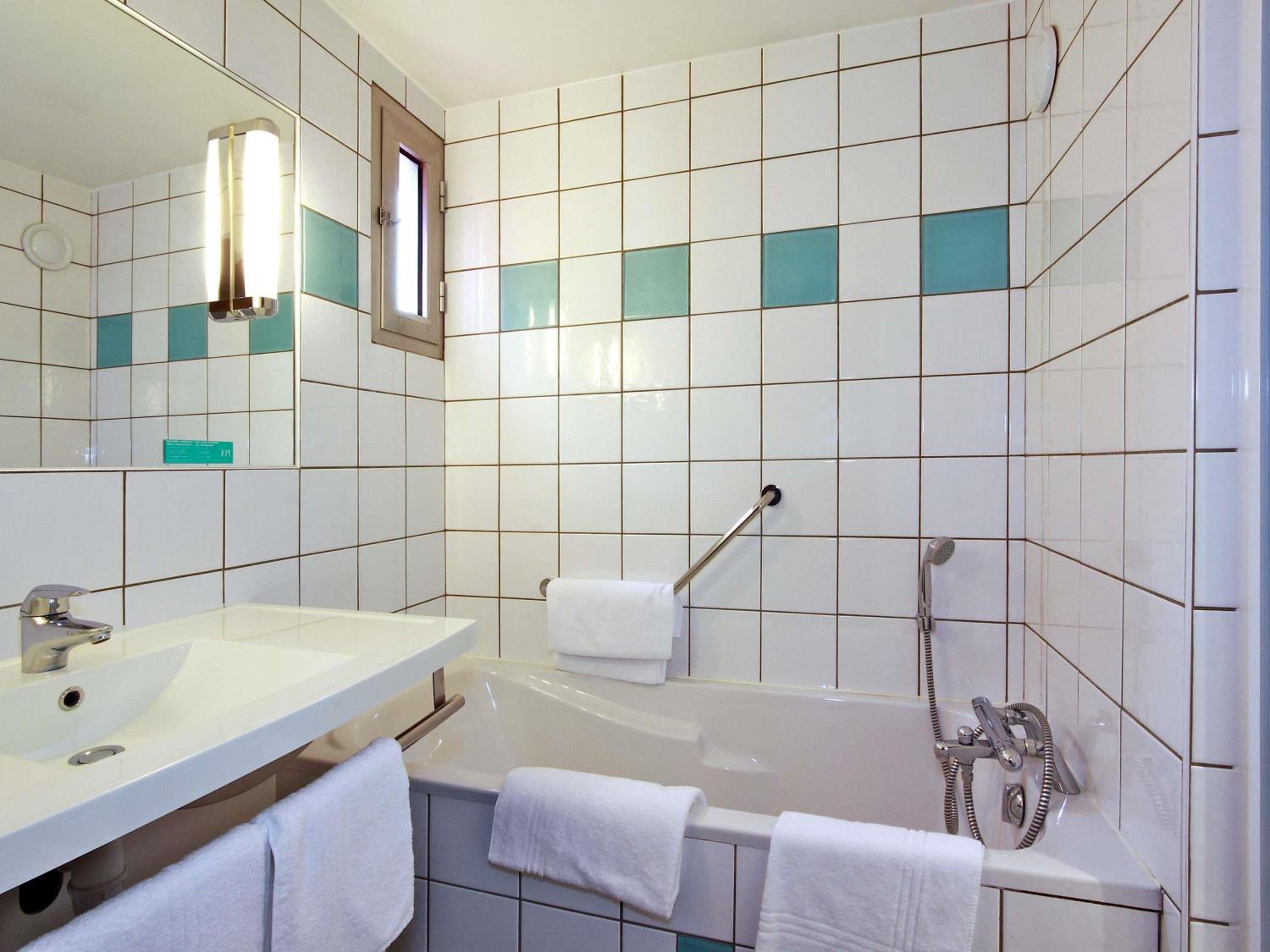 Superior King Room - Photo 1