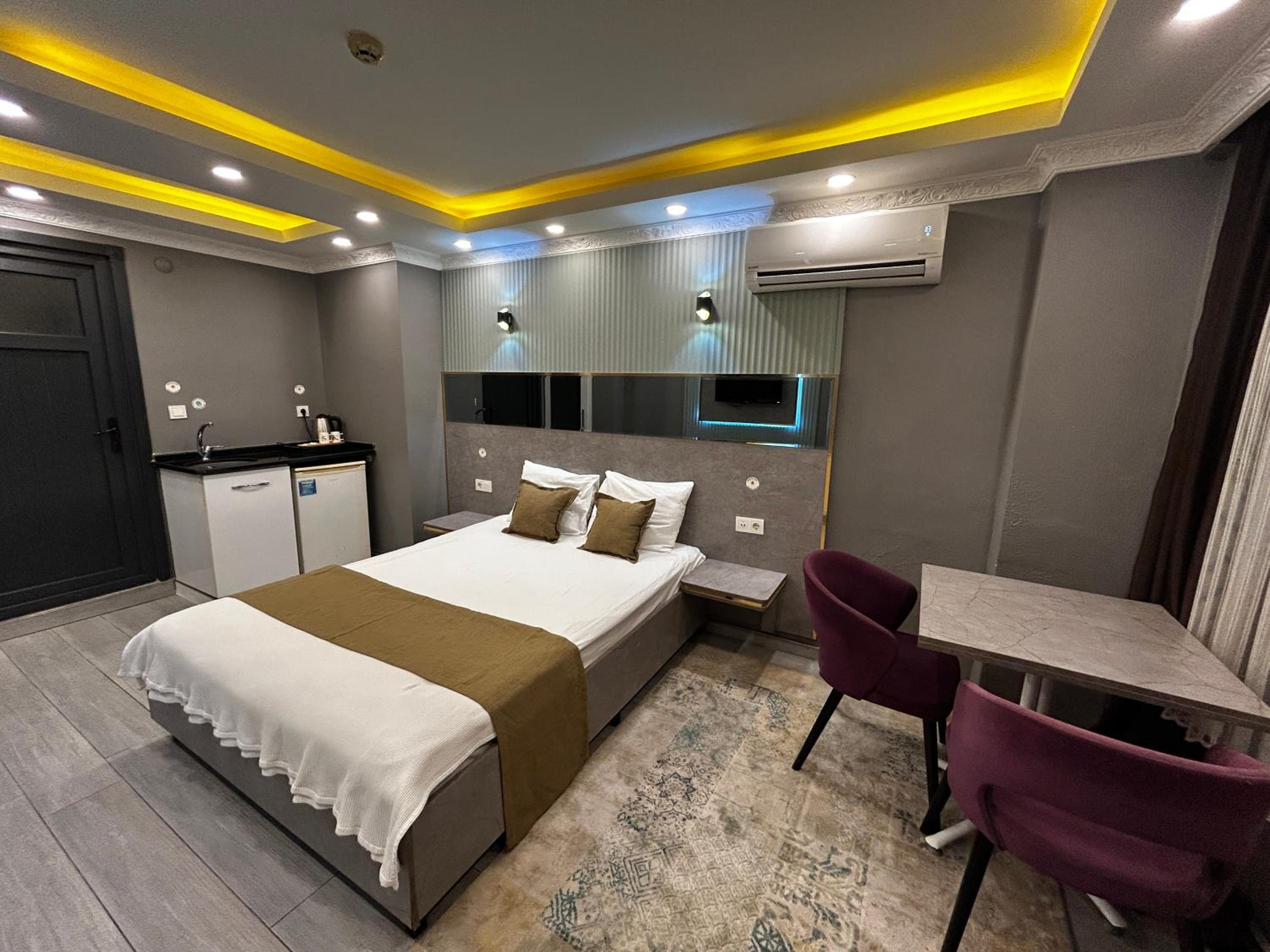 Economy Double Room photo 1