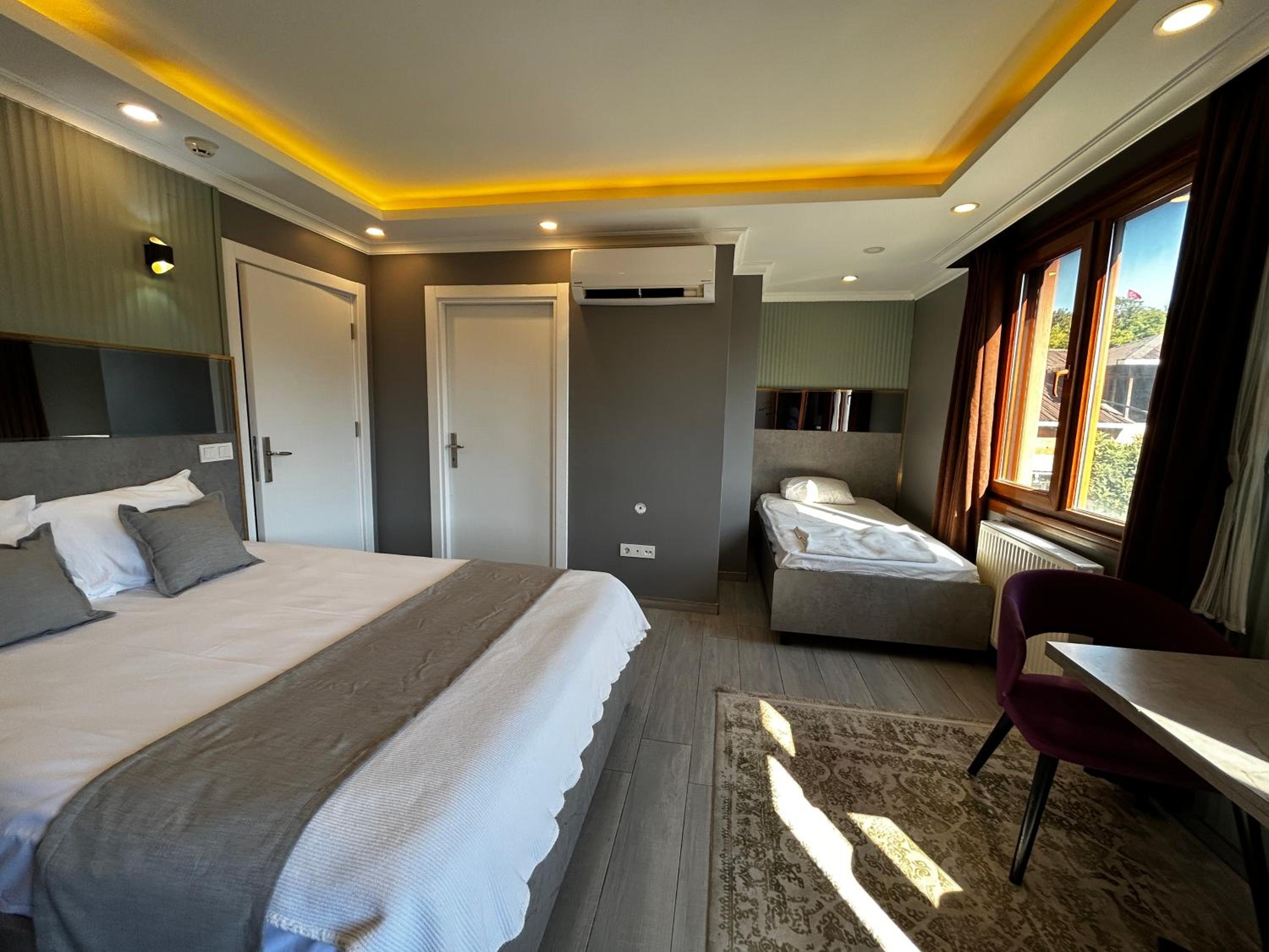 Superior Double Room photo 2
