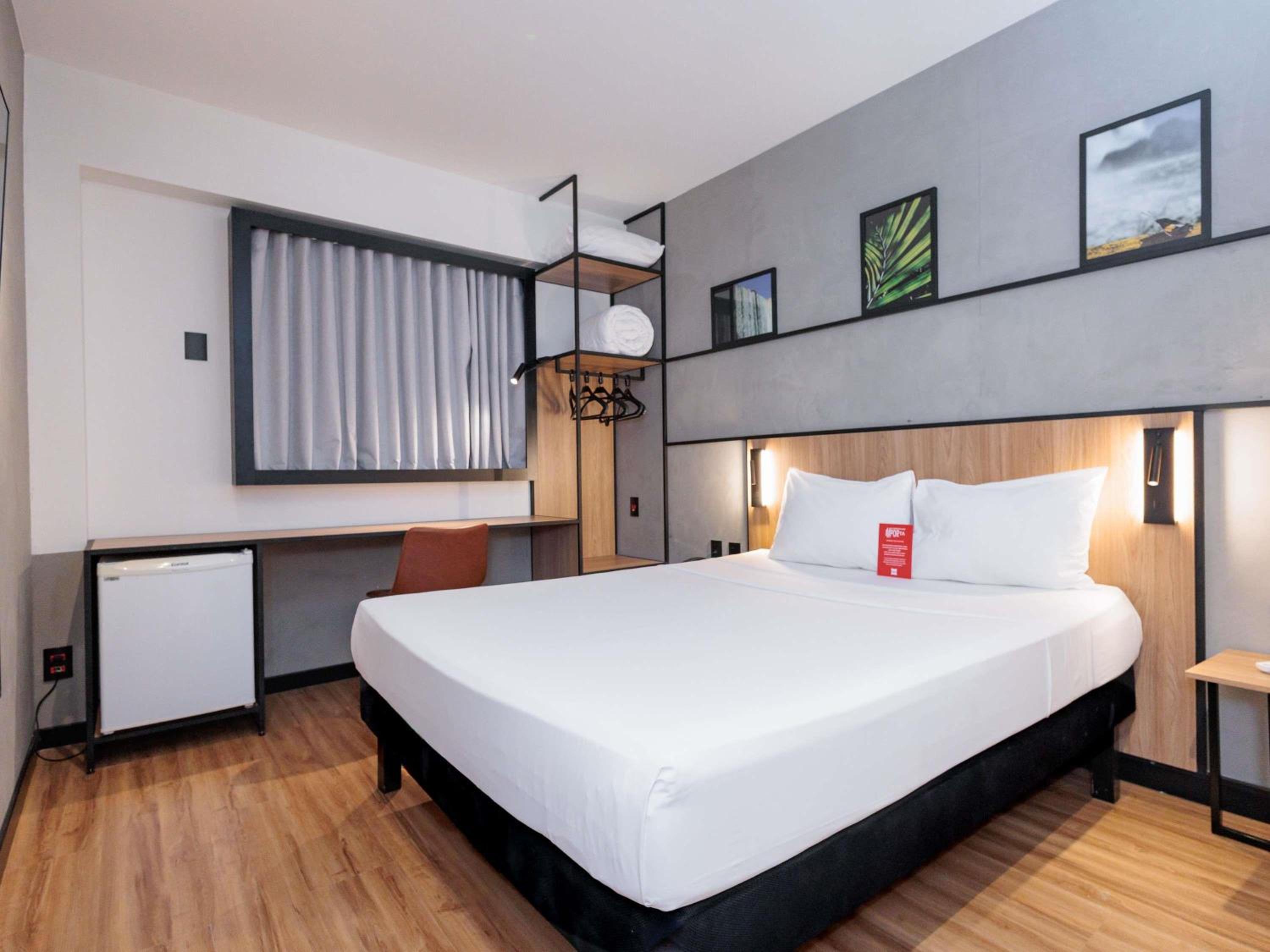 Modern Apartment with One Double Bed photo 1