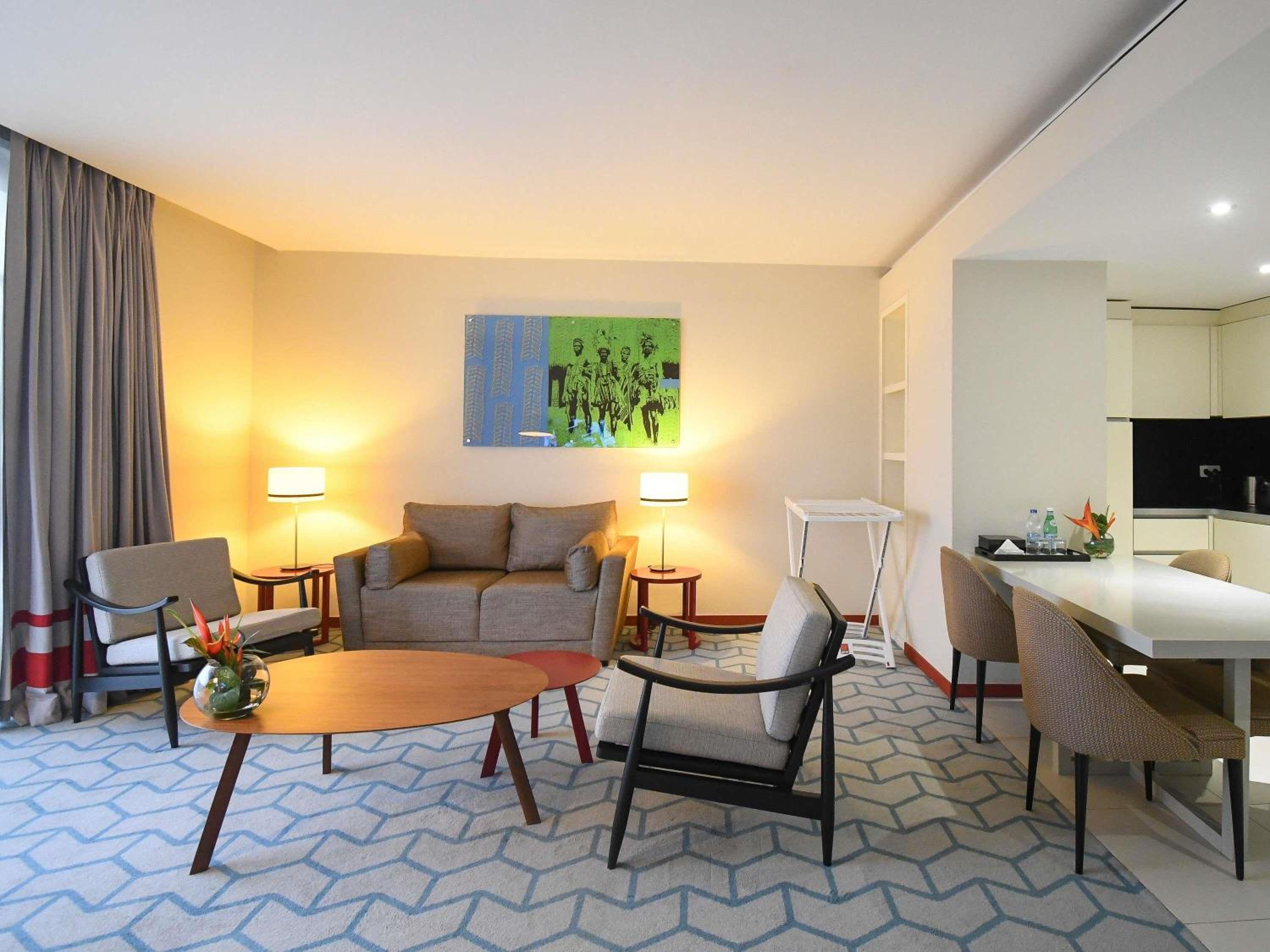 Apartment with Two King Beds