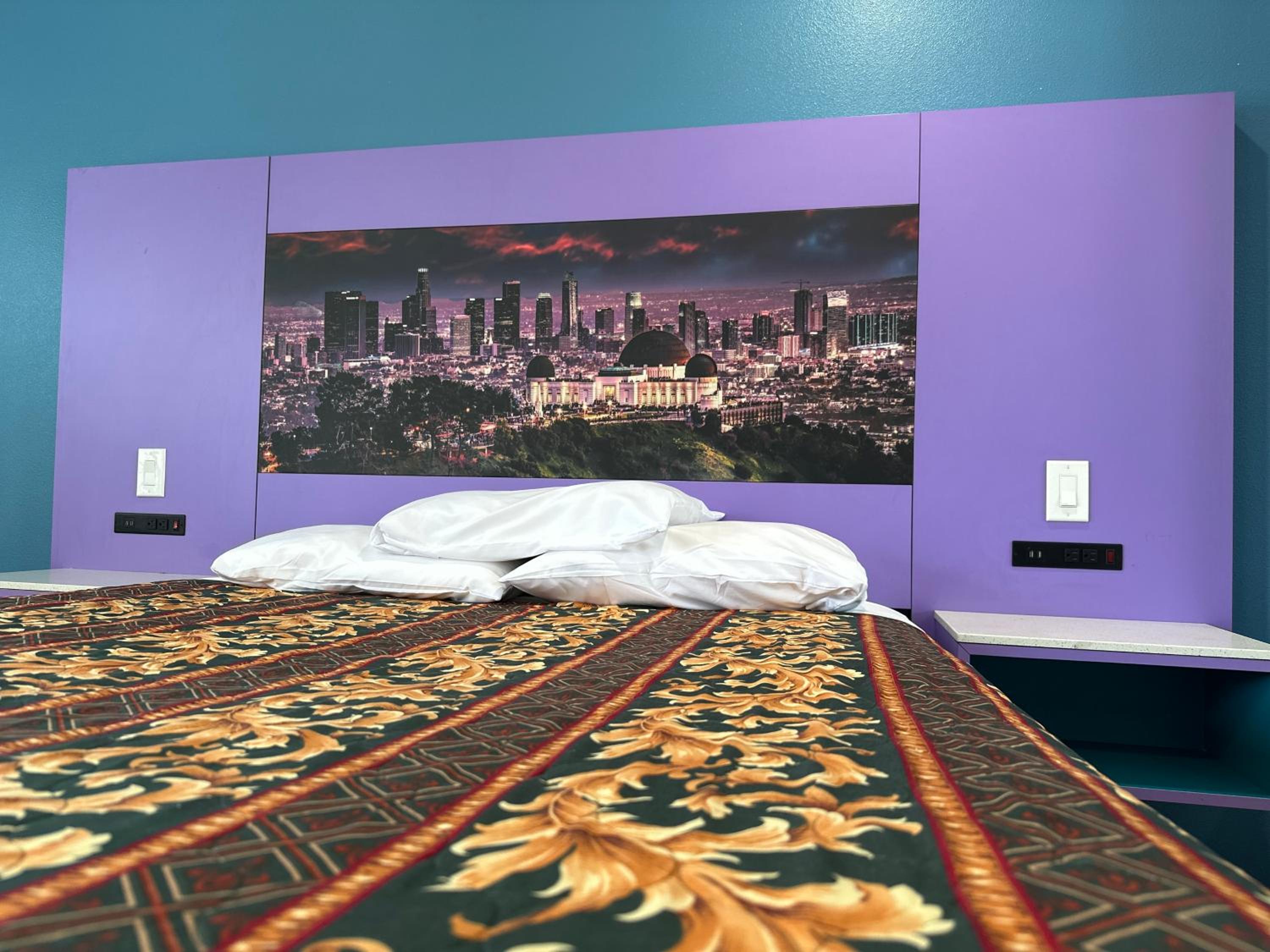 Queen Room - Photo 6