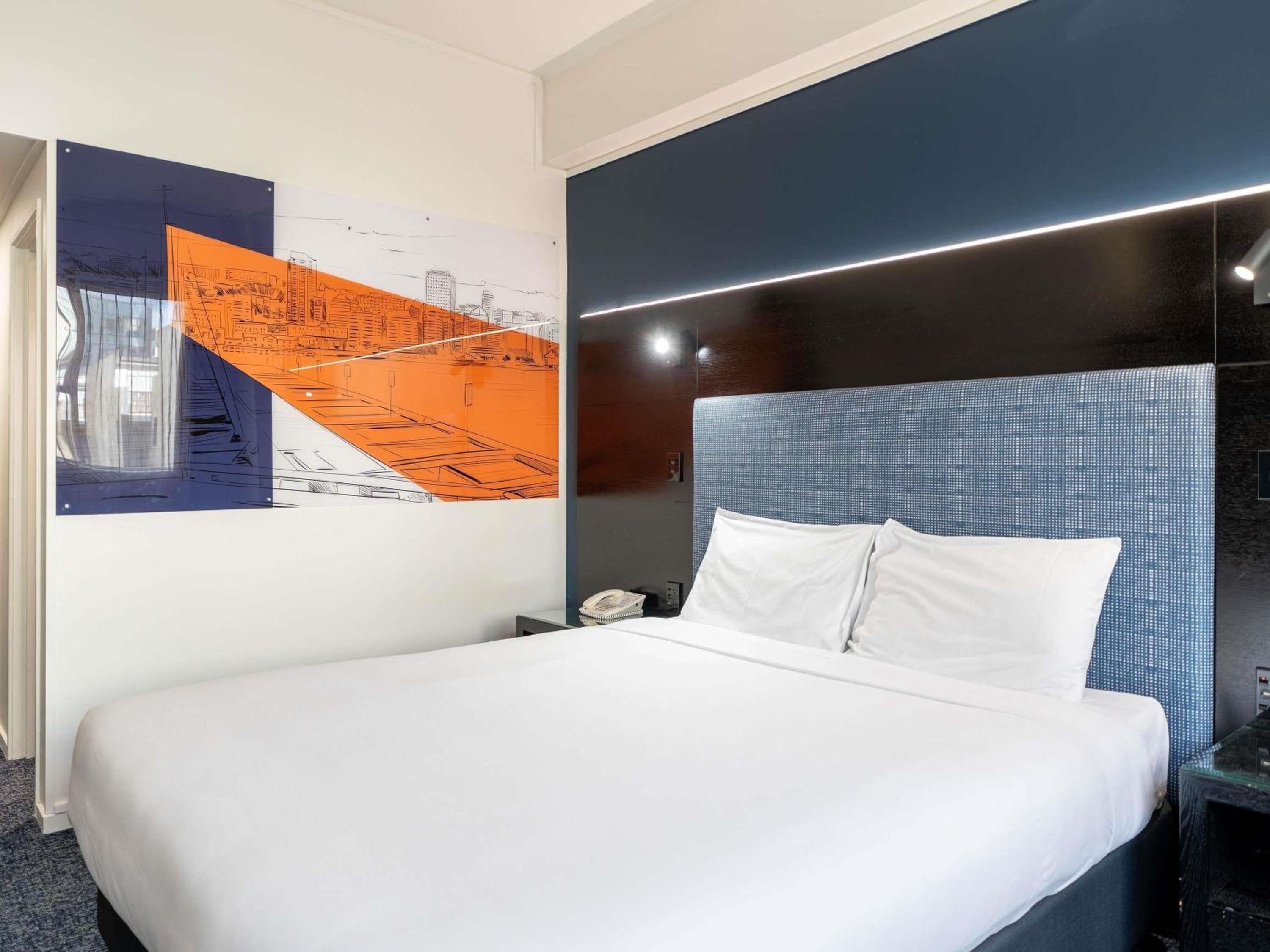 Executive Queen Room - Photo 1