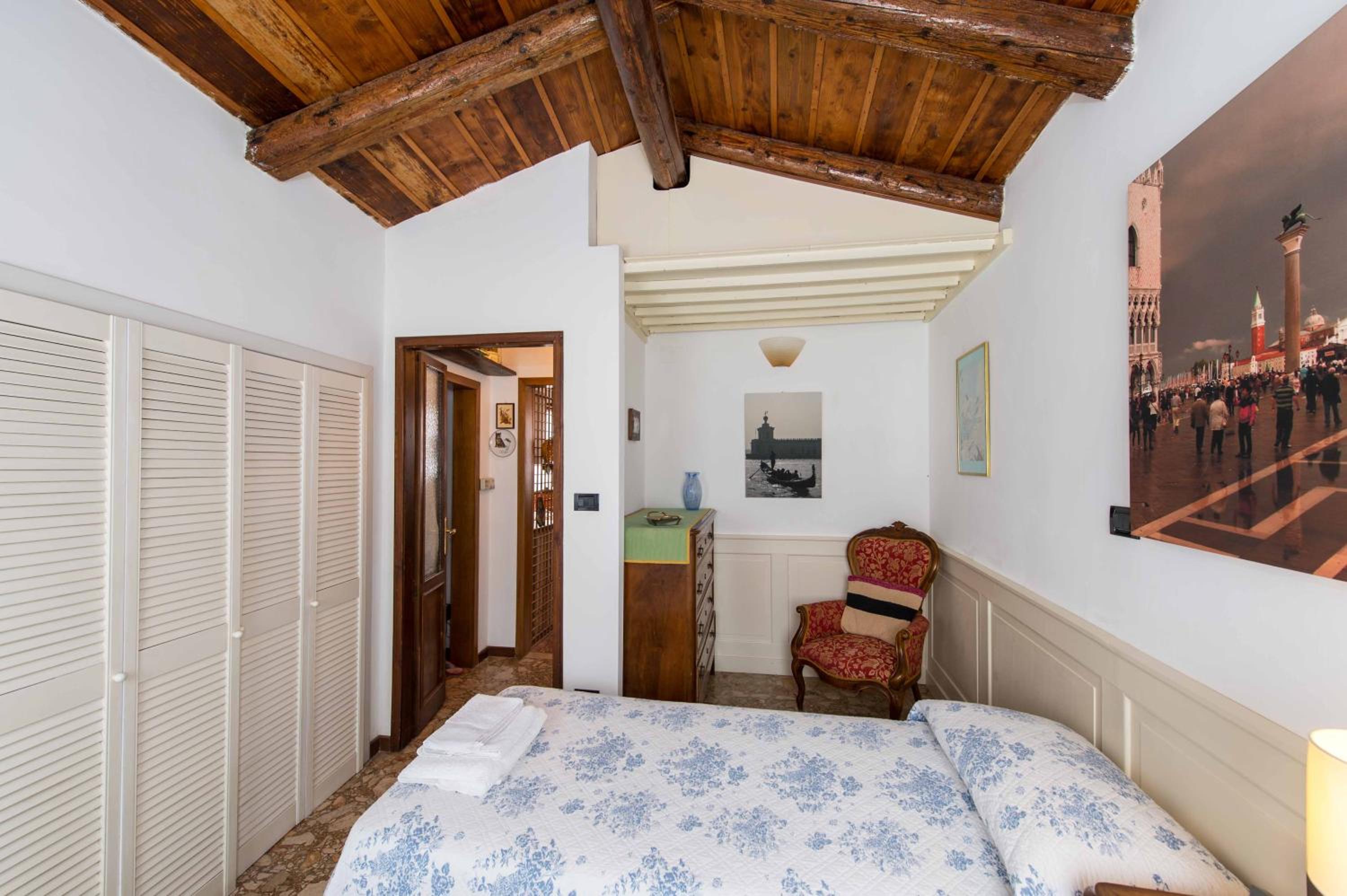 Apartment with Terrace photo 1