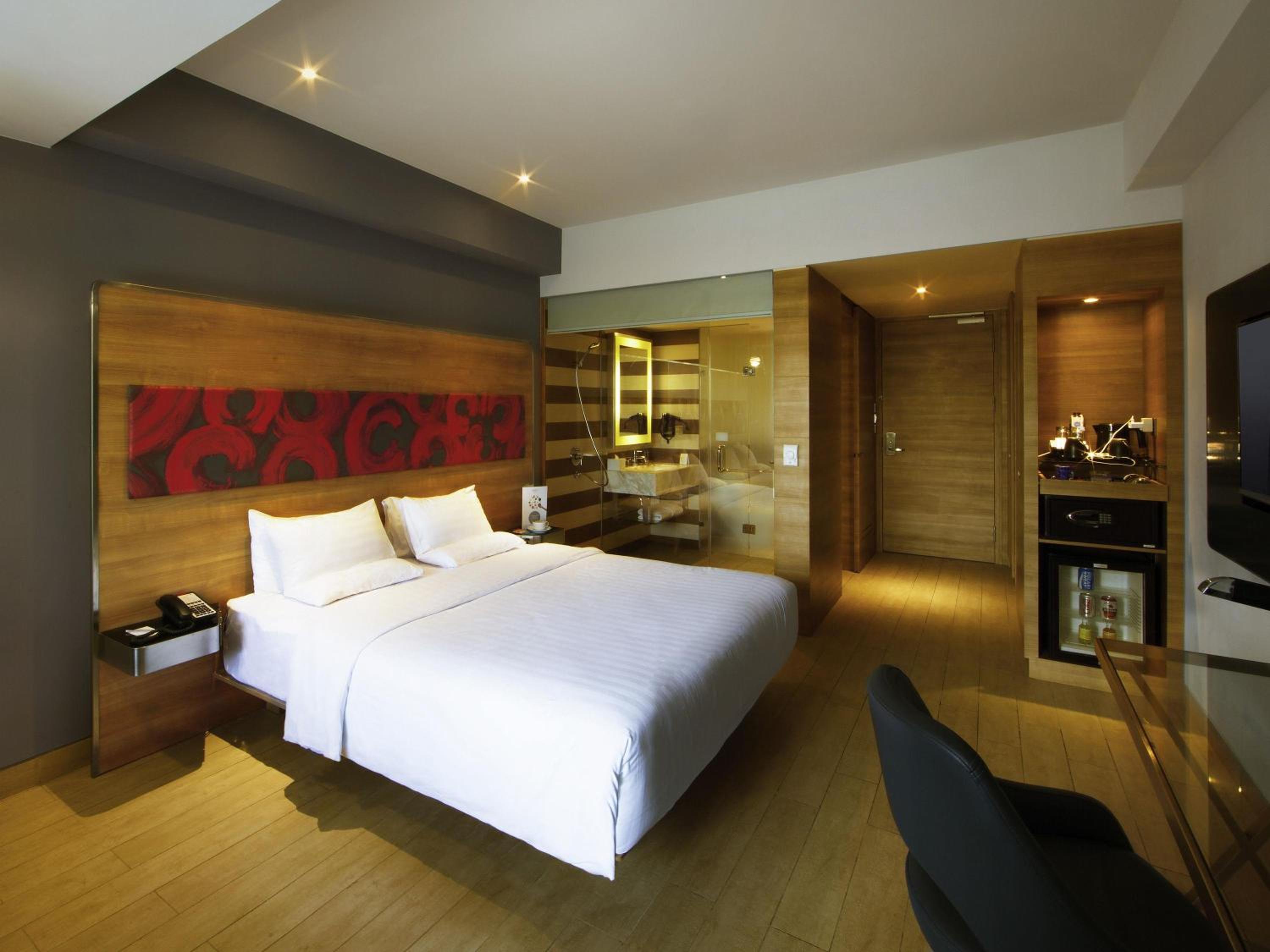 Superior Double Room with Sofa Bed photo 3