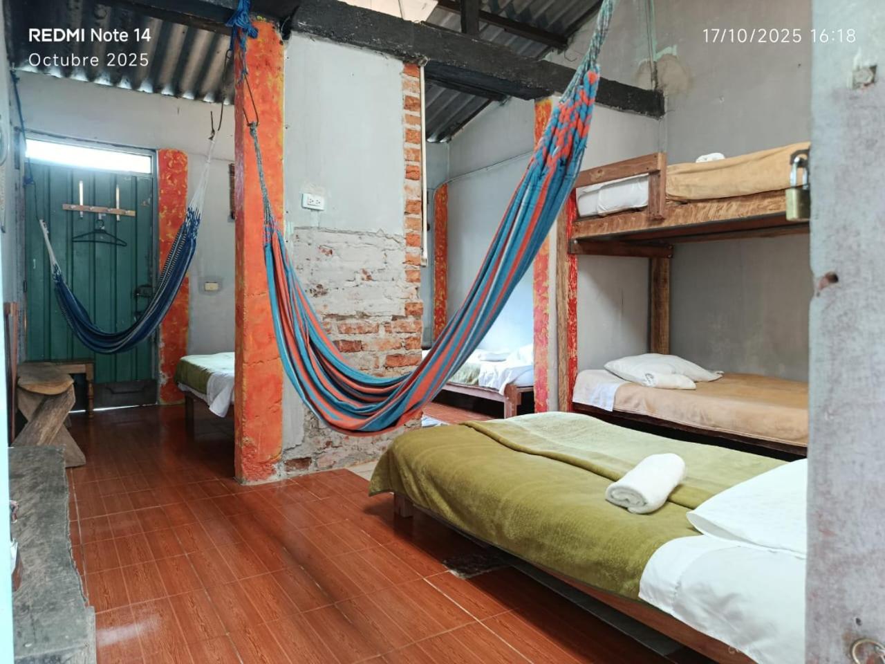 Bed in 4-Bed Mixed Dormitory Room photo 2