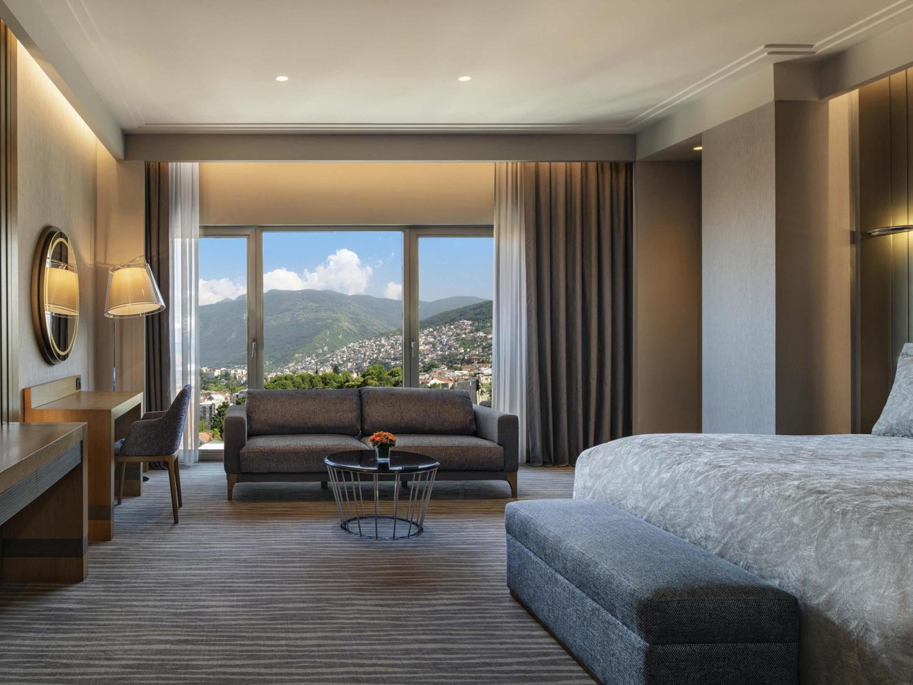 Junior Suite Room