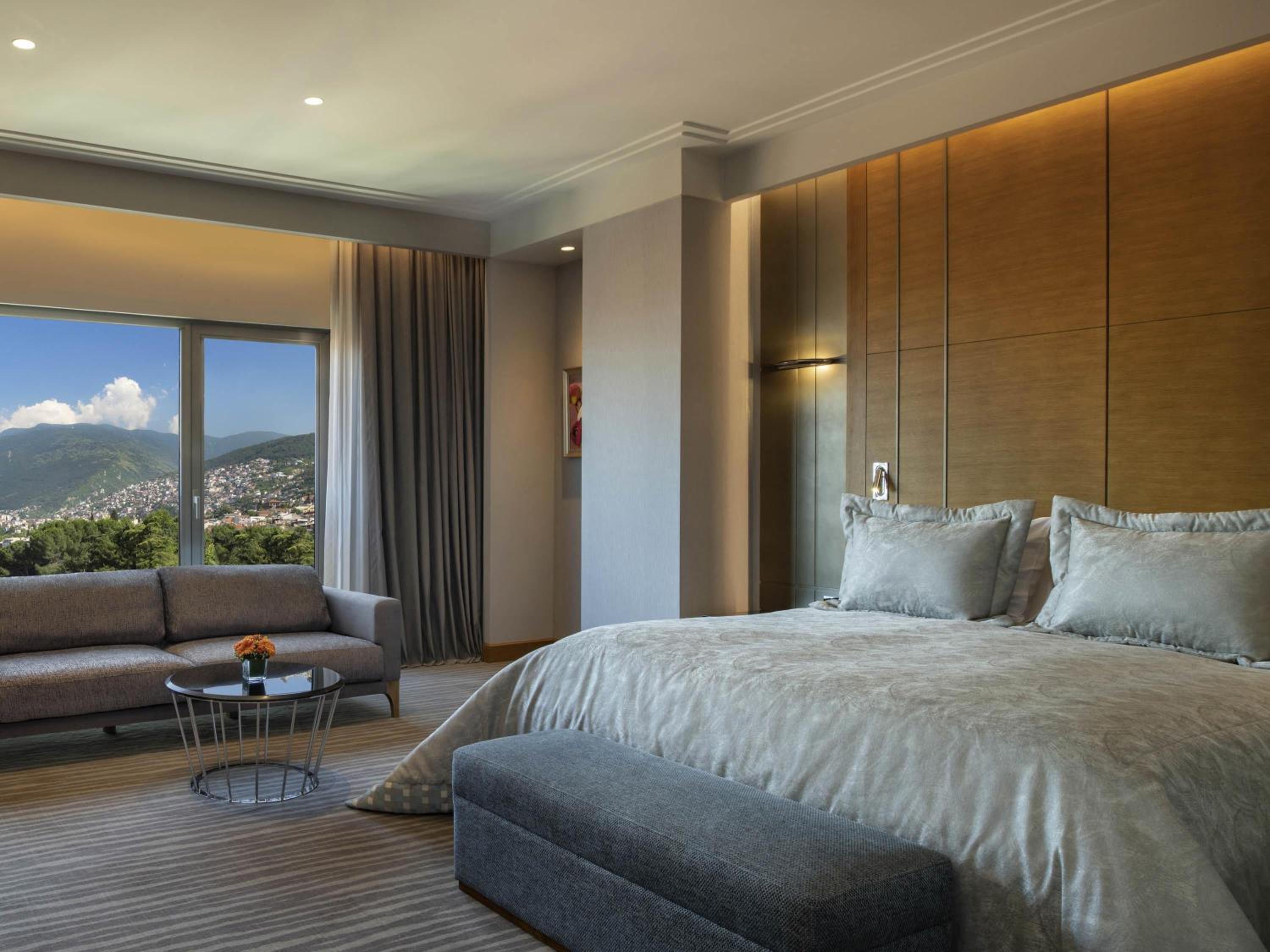 Junior Suite Room