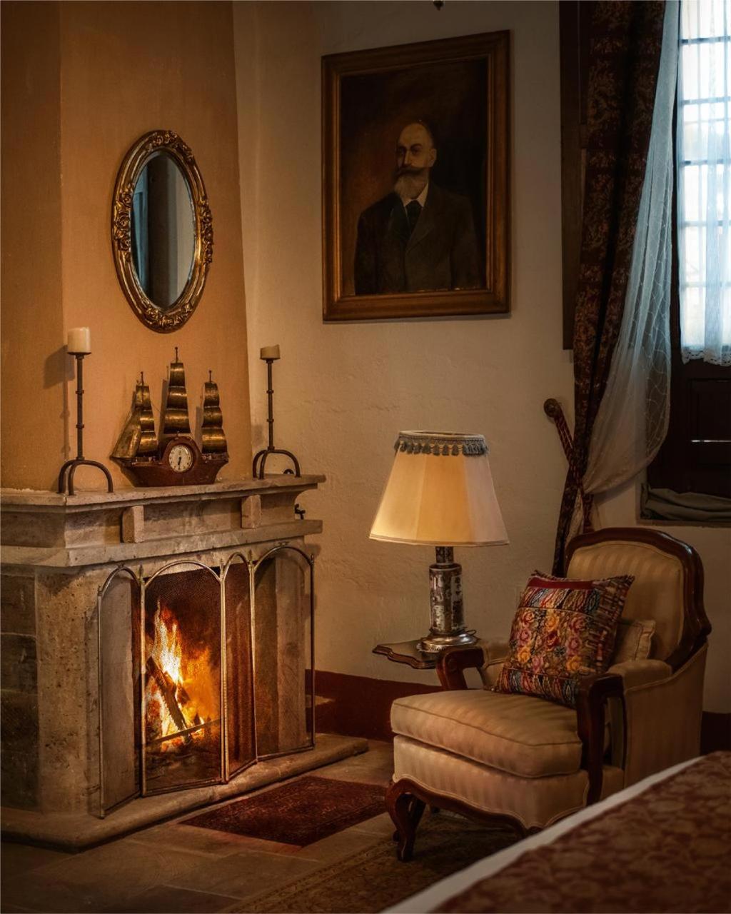 Deluxe Suite photo 3