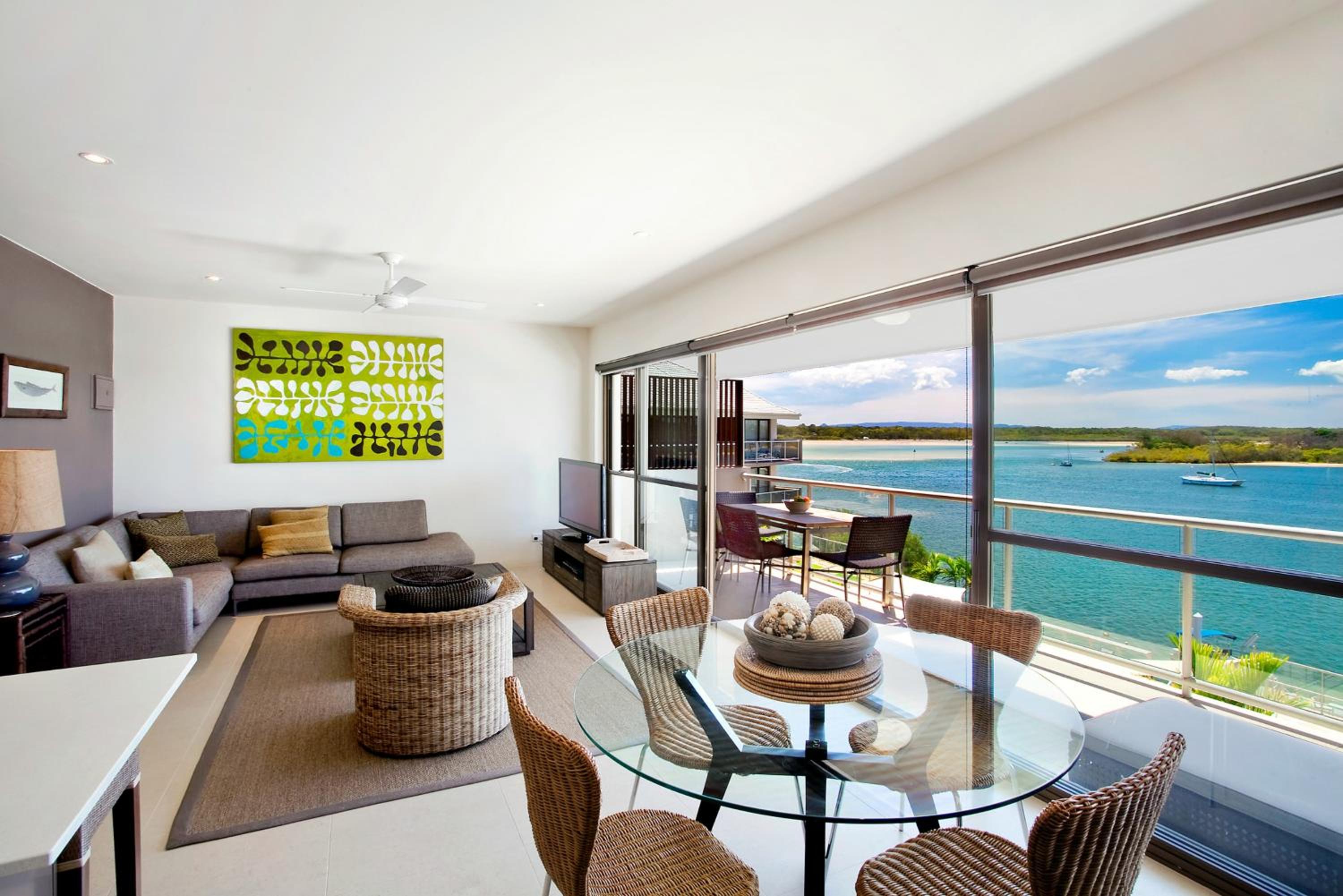 Superior Two-Bedroom Apartment - Waterfront photo 1