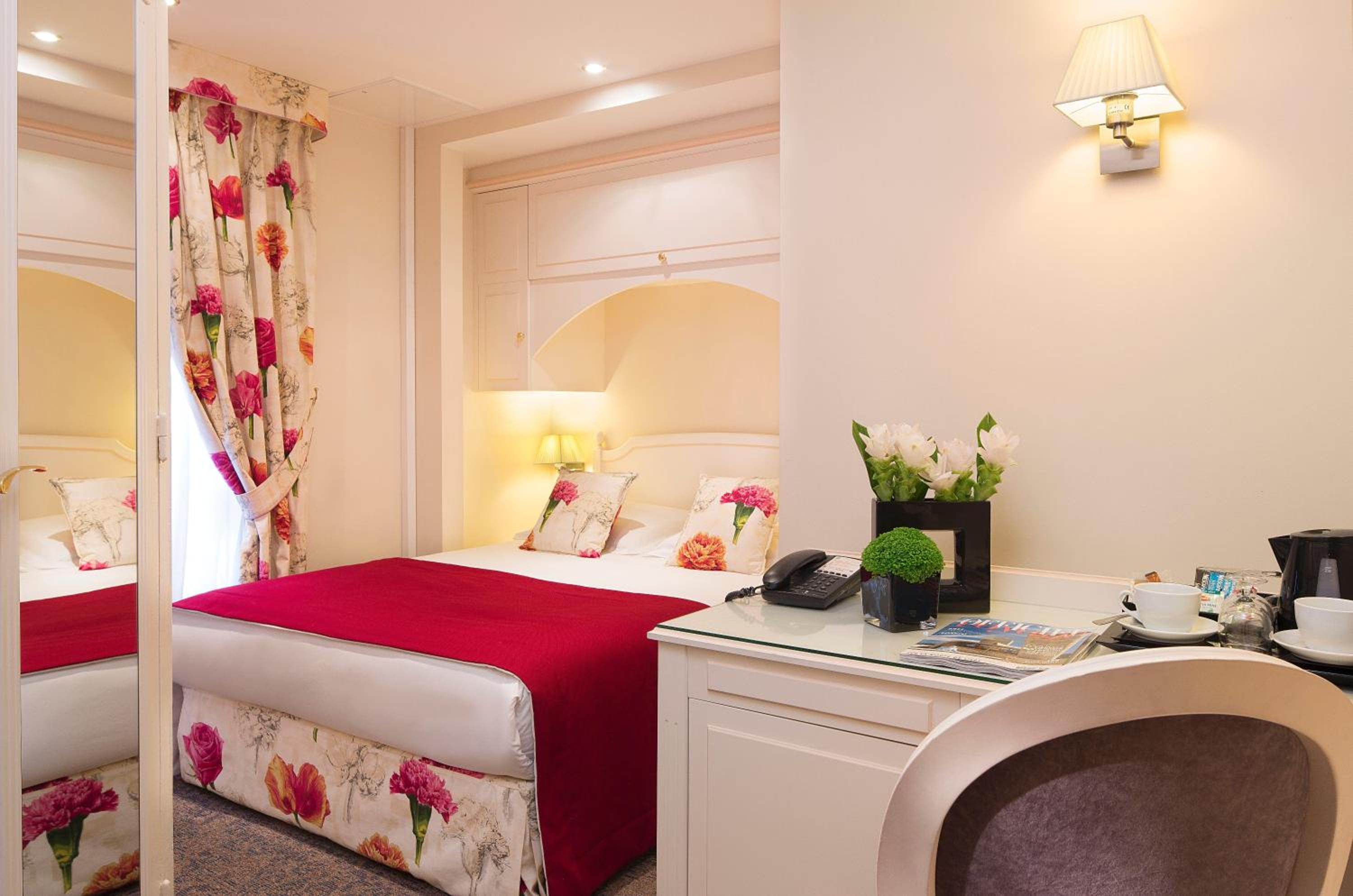 Standard Single Room photo 2