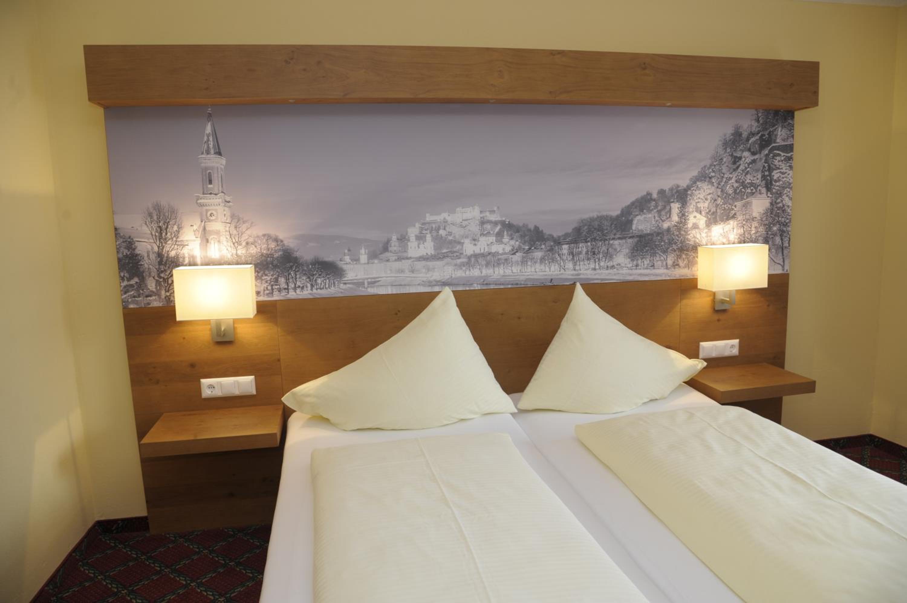 Double Room - Photo 5