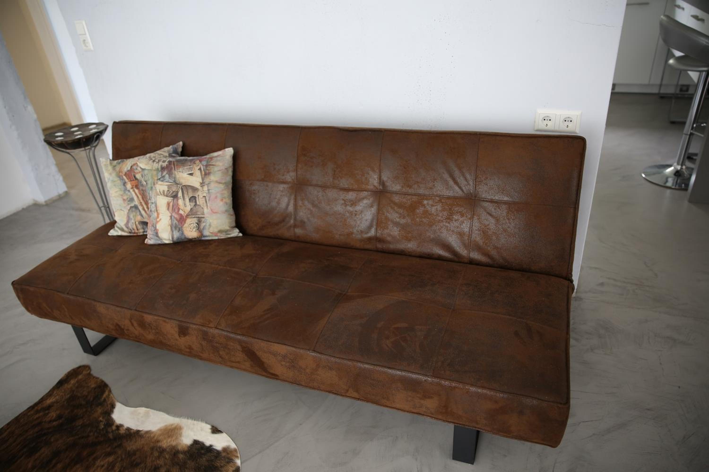 Two-Bedroom Apartment - Photo 29