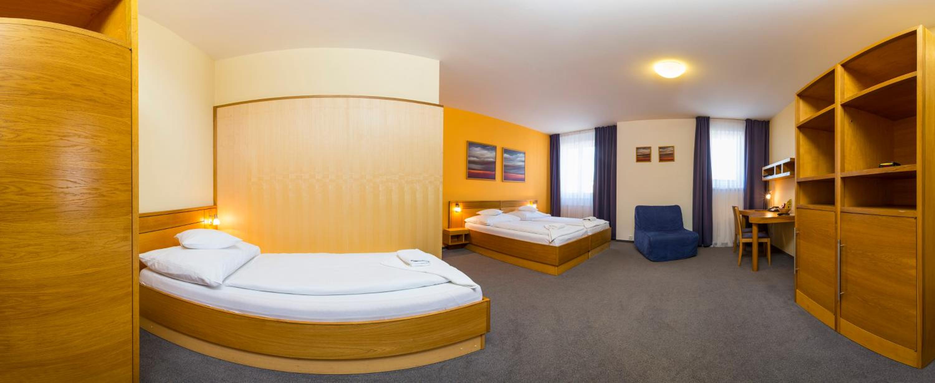 Triple Room photo 2