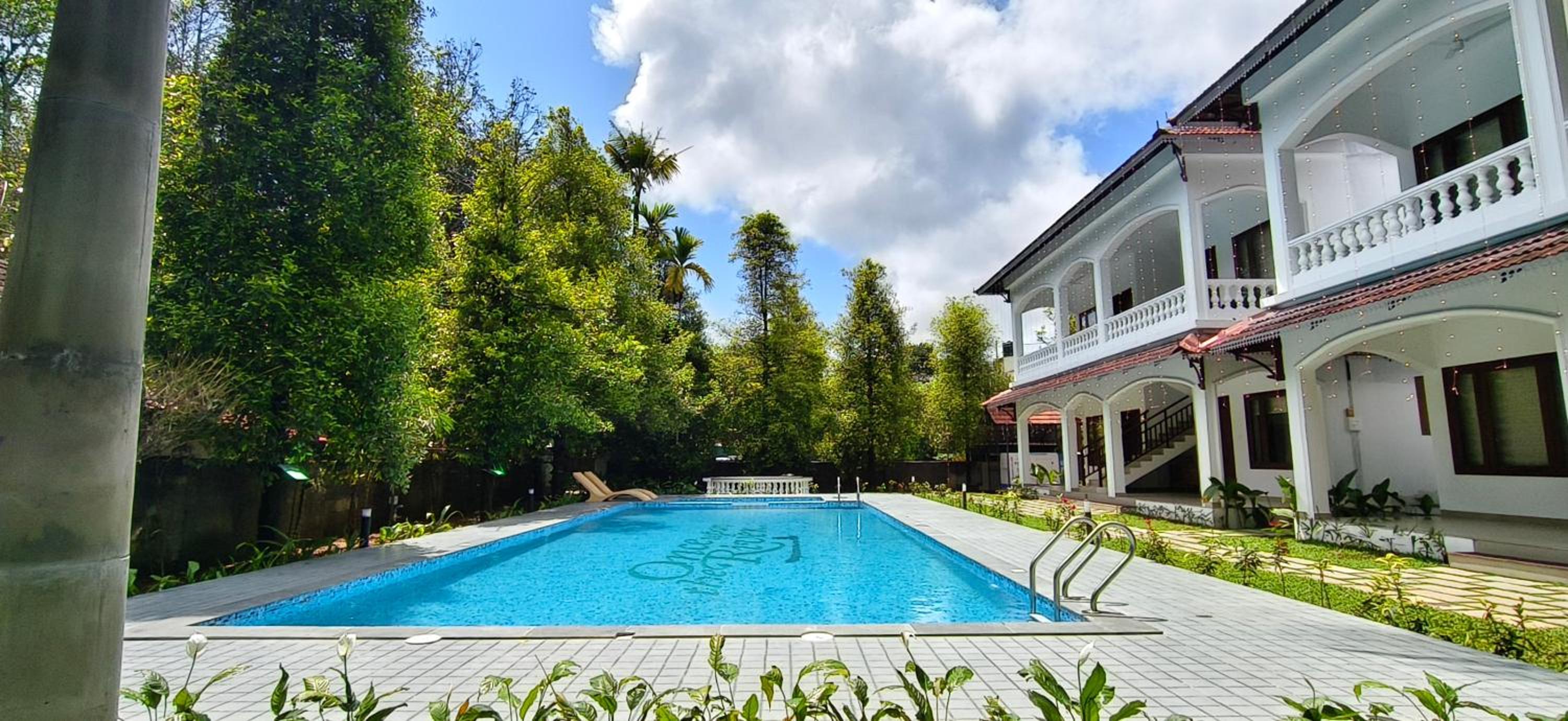 King Room with Pool View