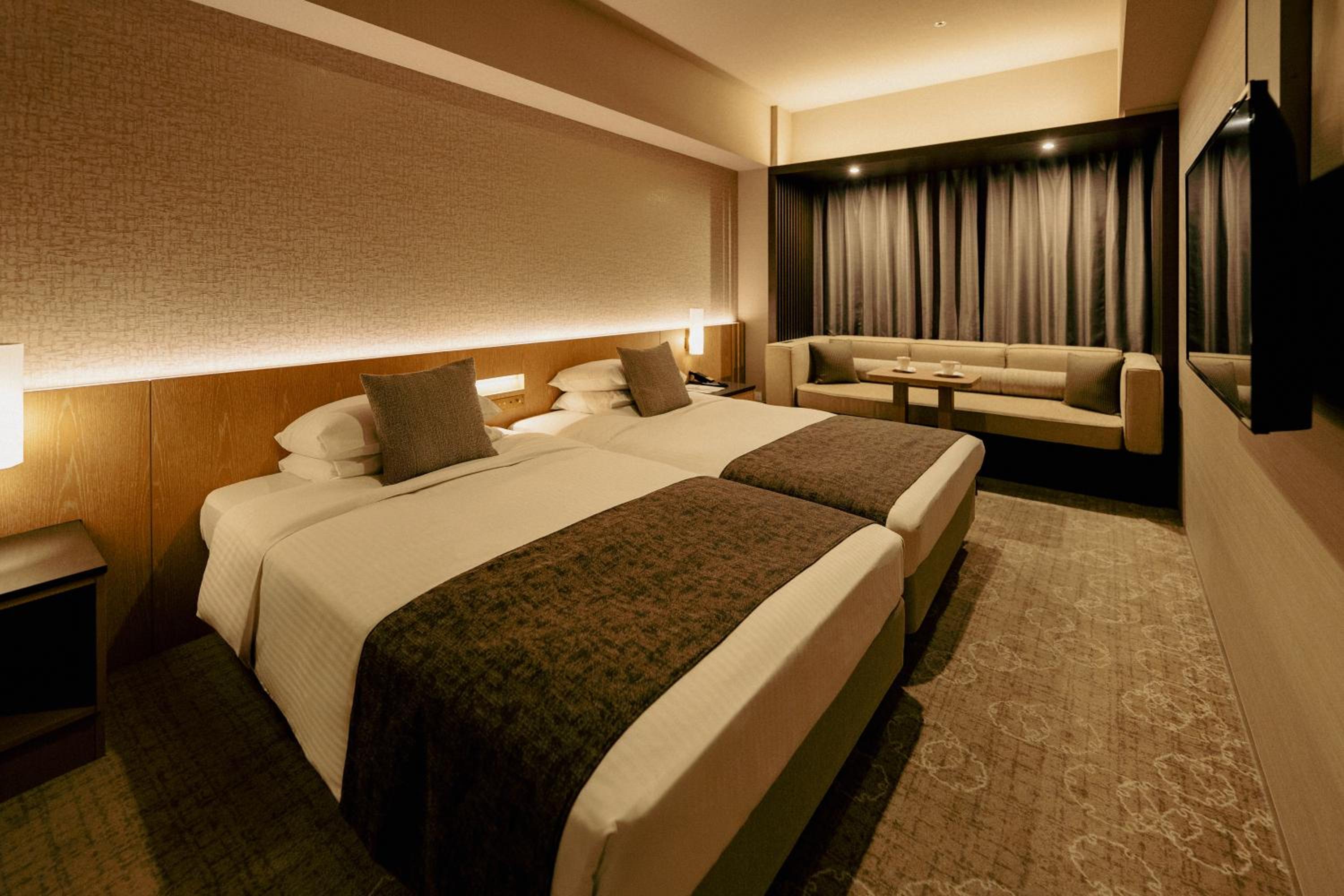 Superior Twin Room (3 Adults) - Non-Smoking - Photo 4