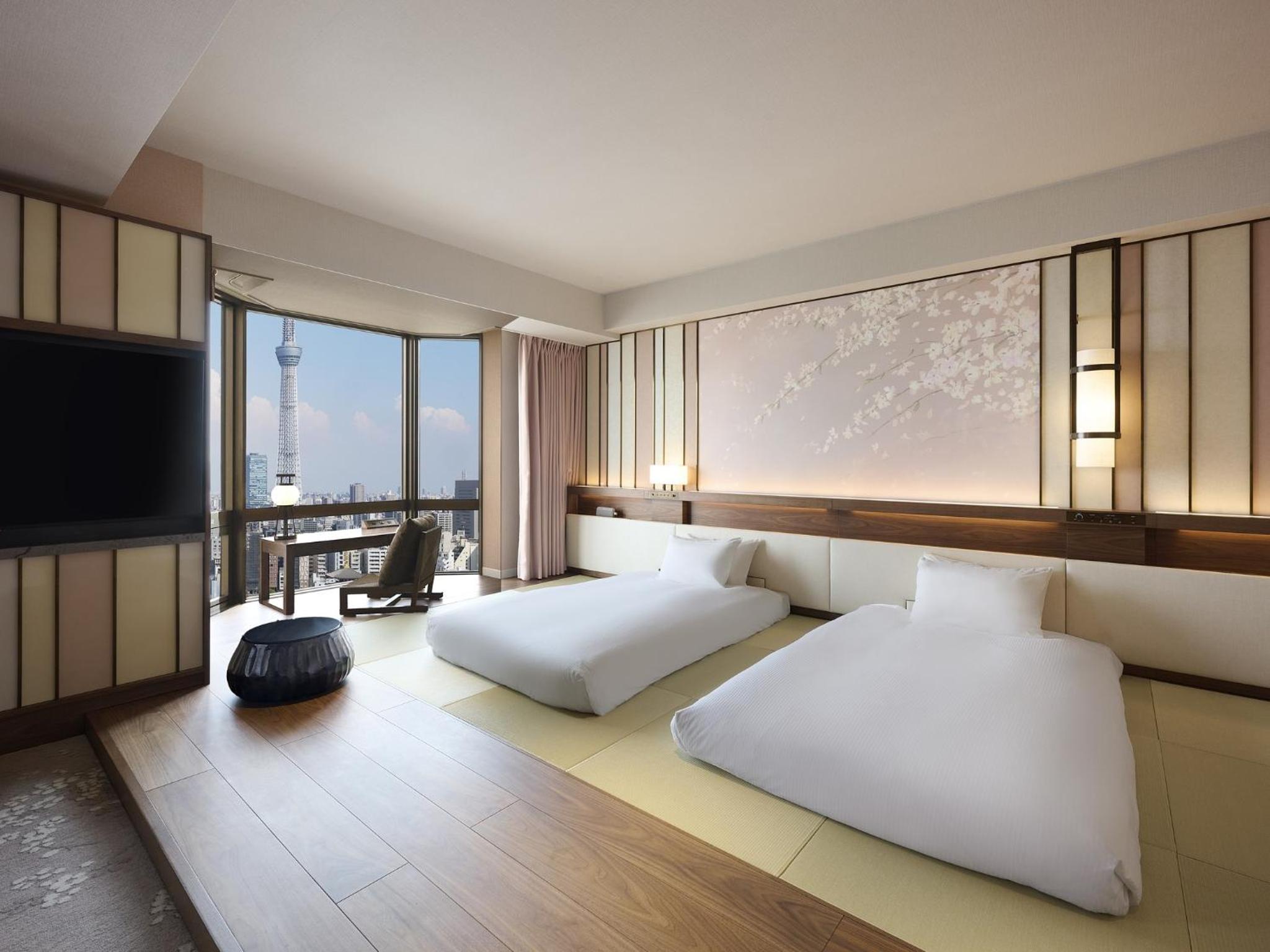 Executive Junior Suite with Skytree Side