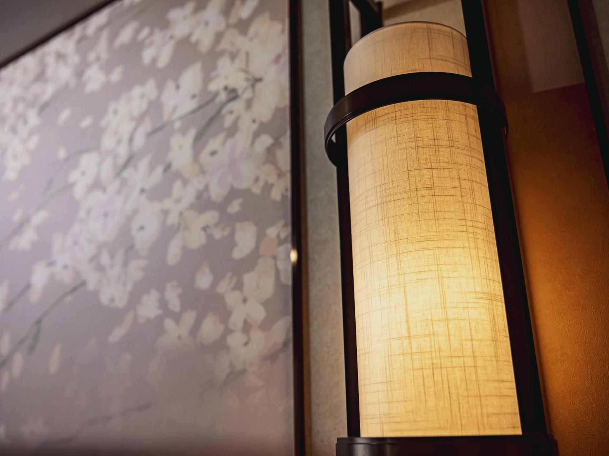Executive Junior Suite with Skytree Side (4 adults) thumbnail 5