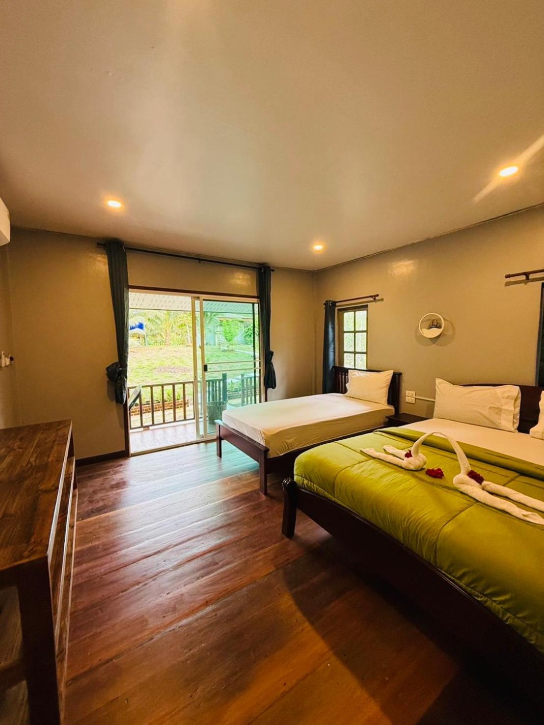 Triple Room with Balcony