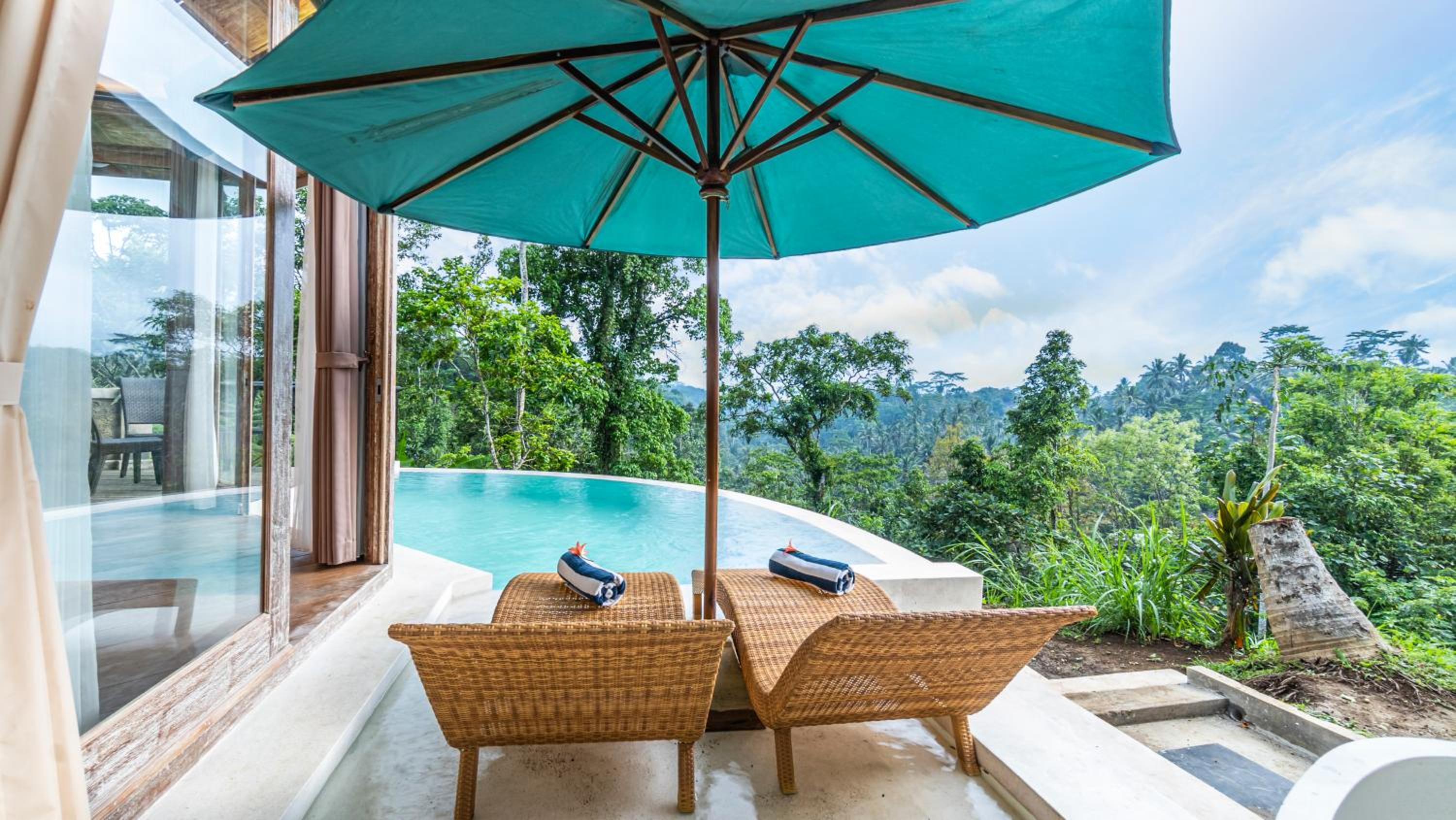 Villa with Private Pool photo 3