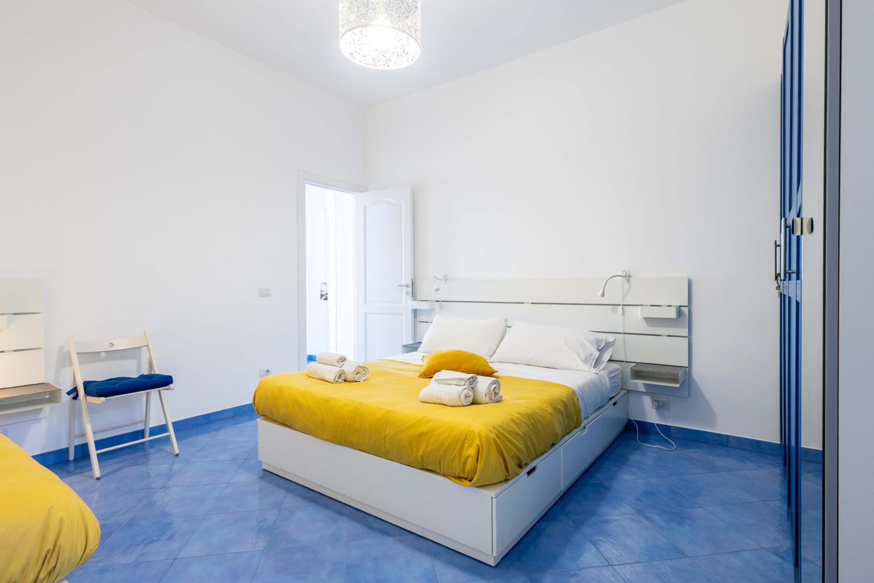 One-Bedroom Apartment - Sea Side photo 2