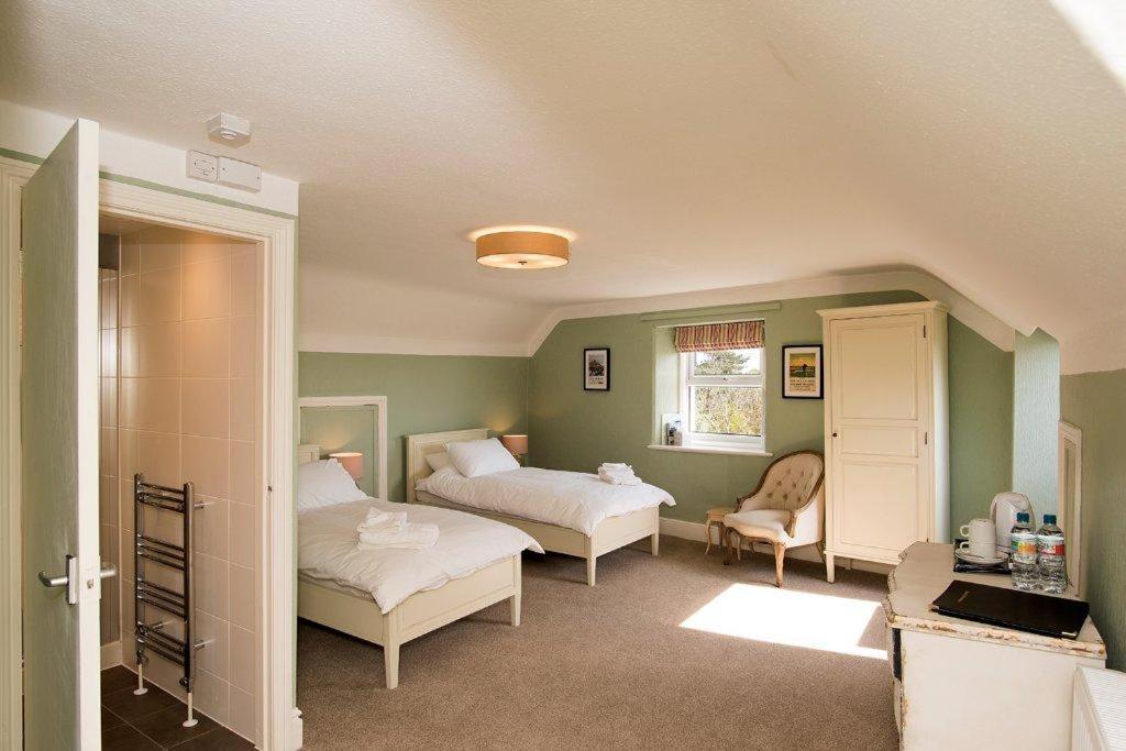 Twin Room with Sea View
