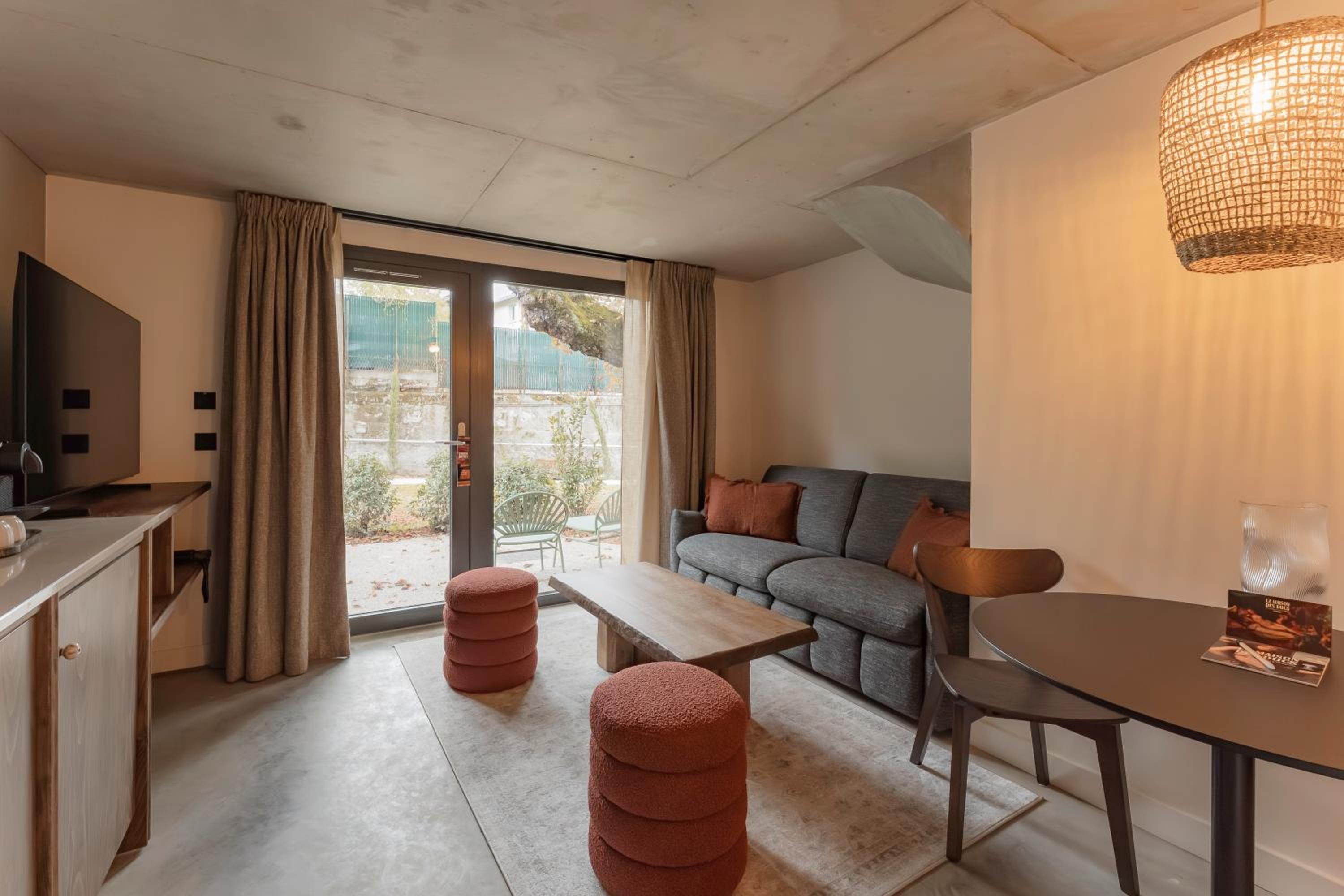 Suite with Garden View