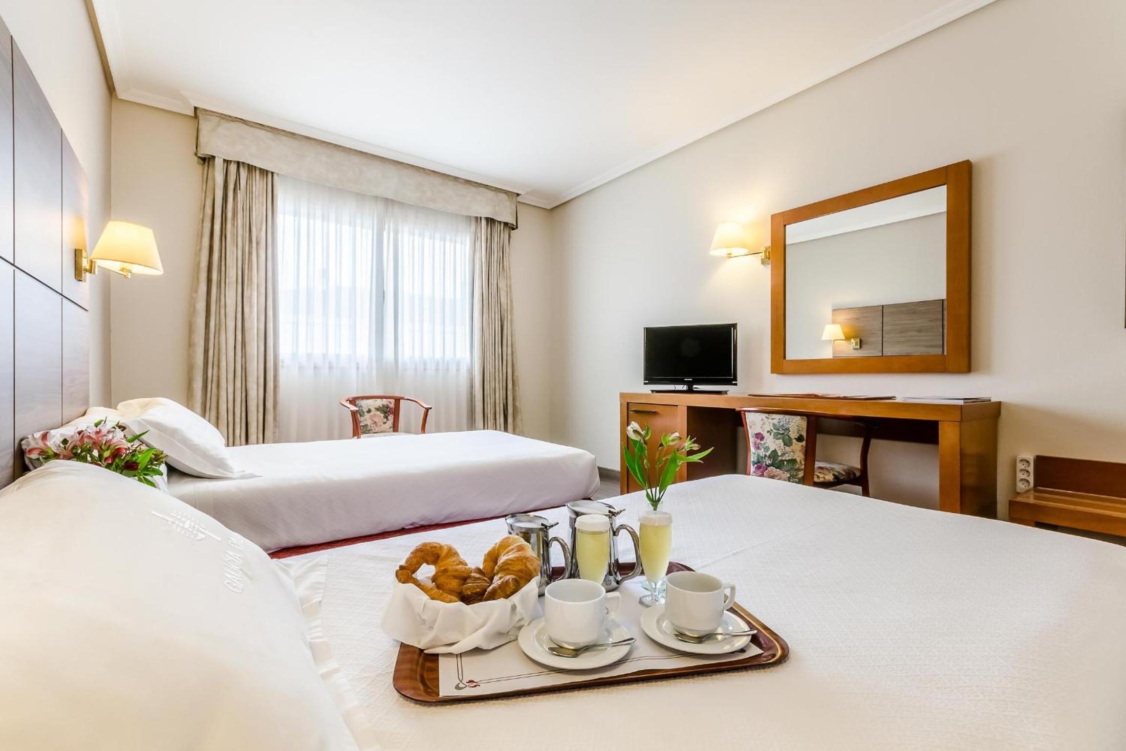 Double or Twin Room - Photo 1