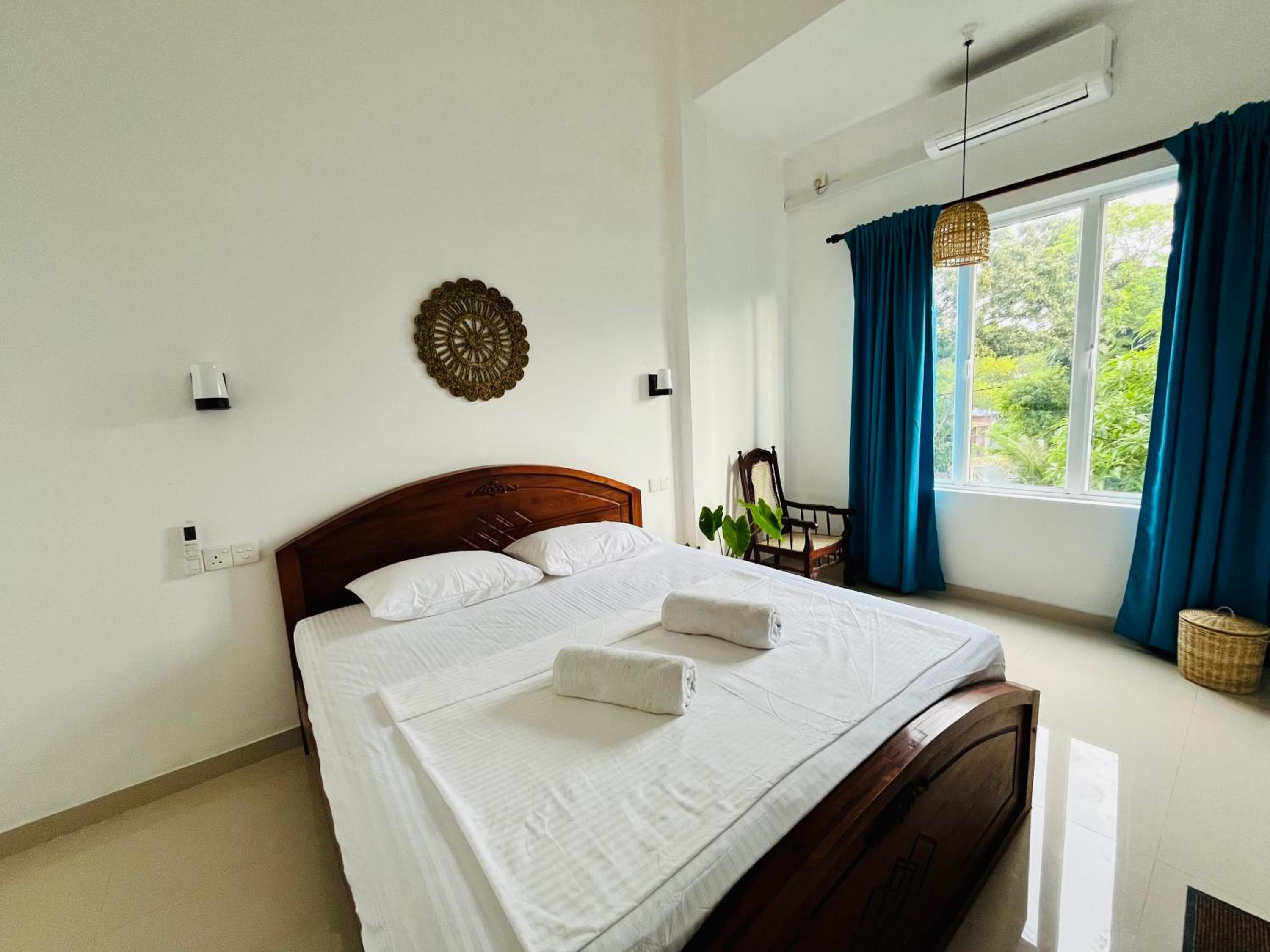 Deluxe Double Room with Balcony and Sea View photo 3