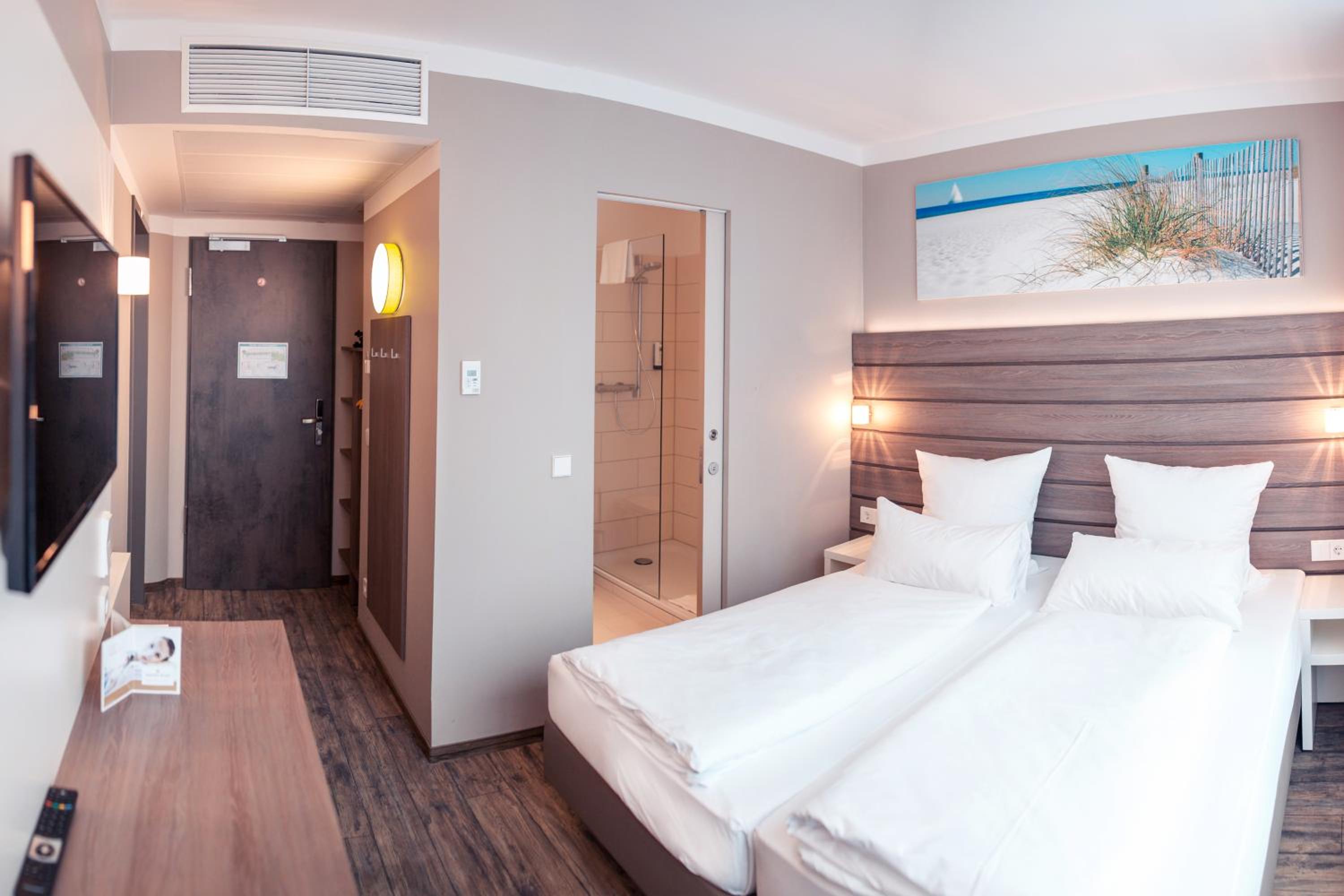 Superior Twin Room photo 3
