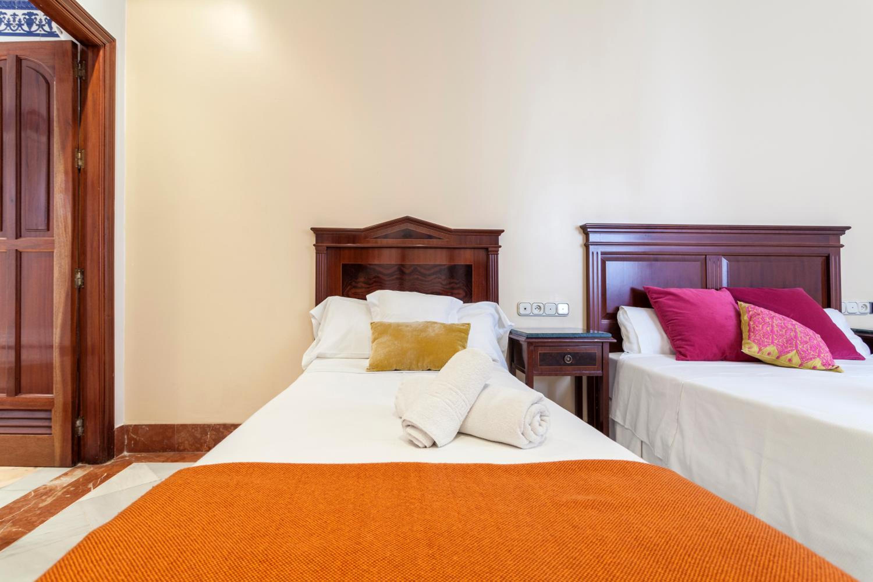 Triple Room - Photo 5