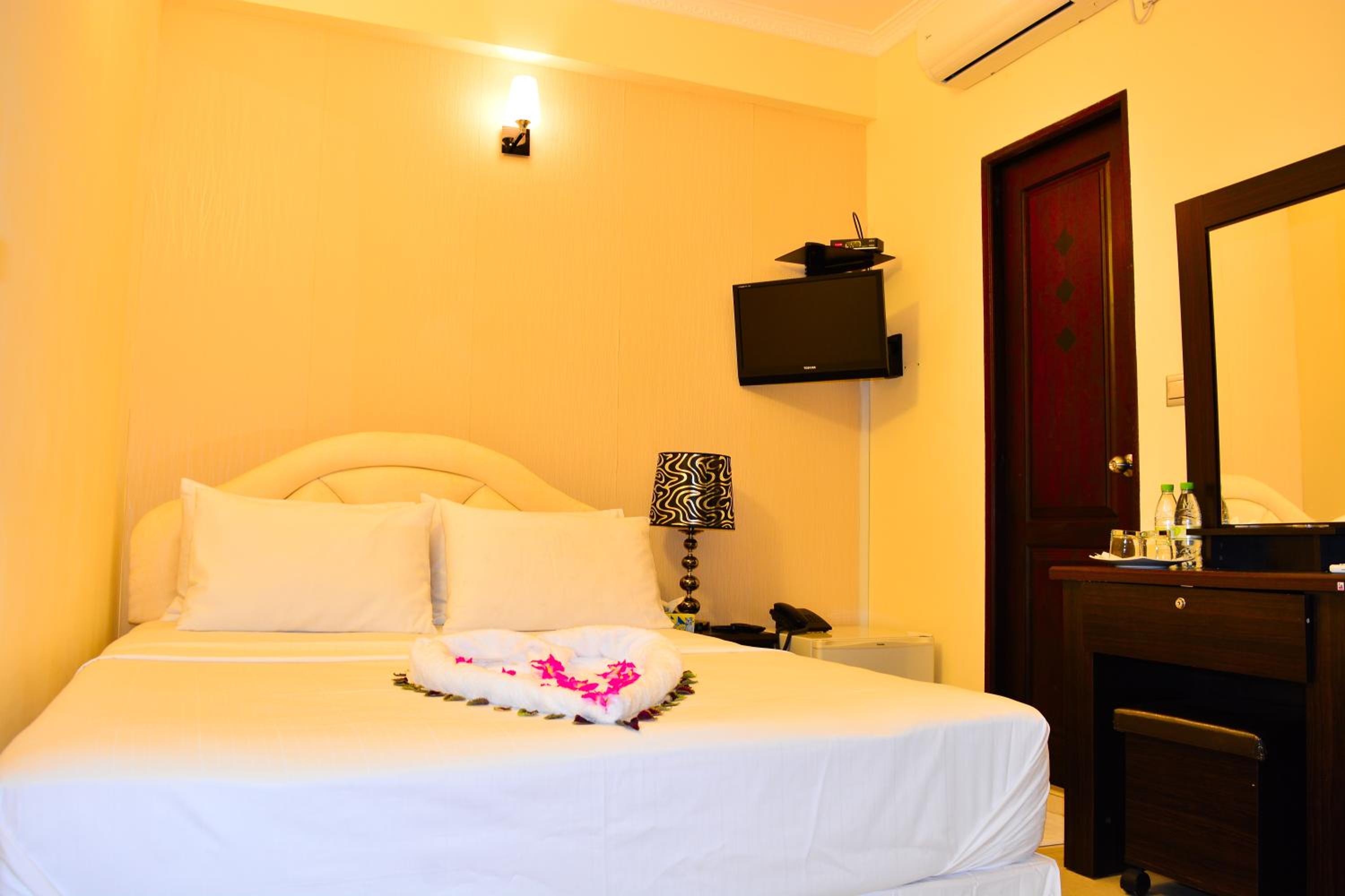 Deluxe Double Room photo 3